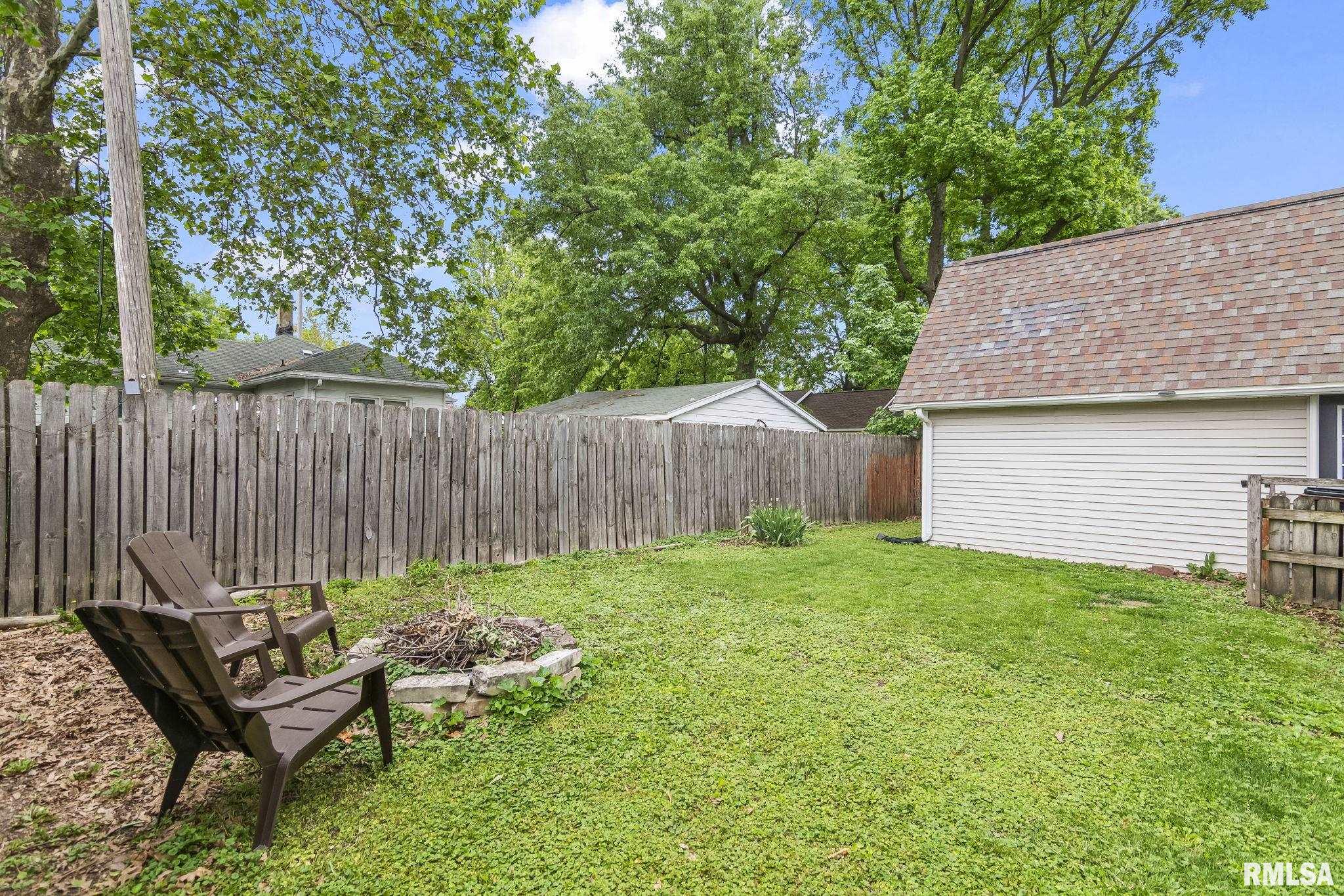 910 W Van Buren Street, Auburn, Illinois image 27