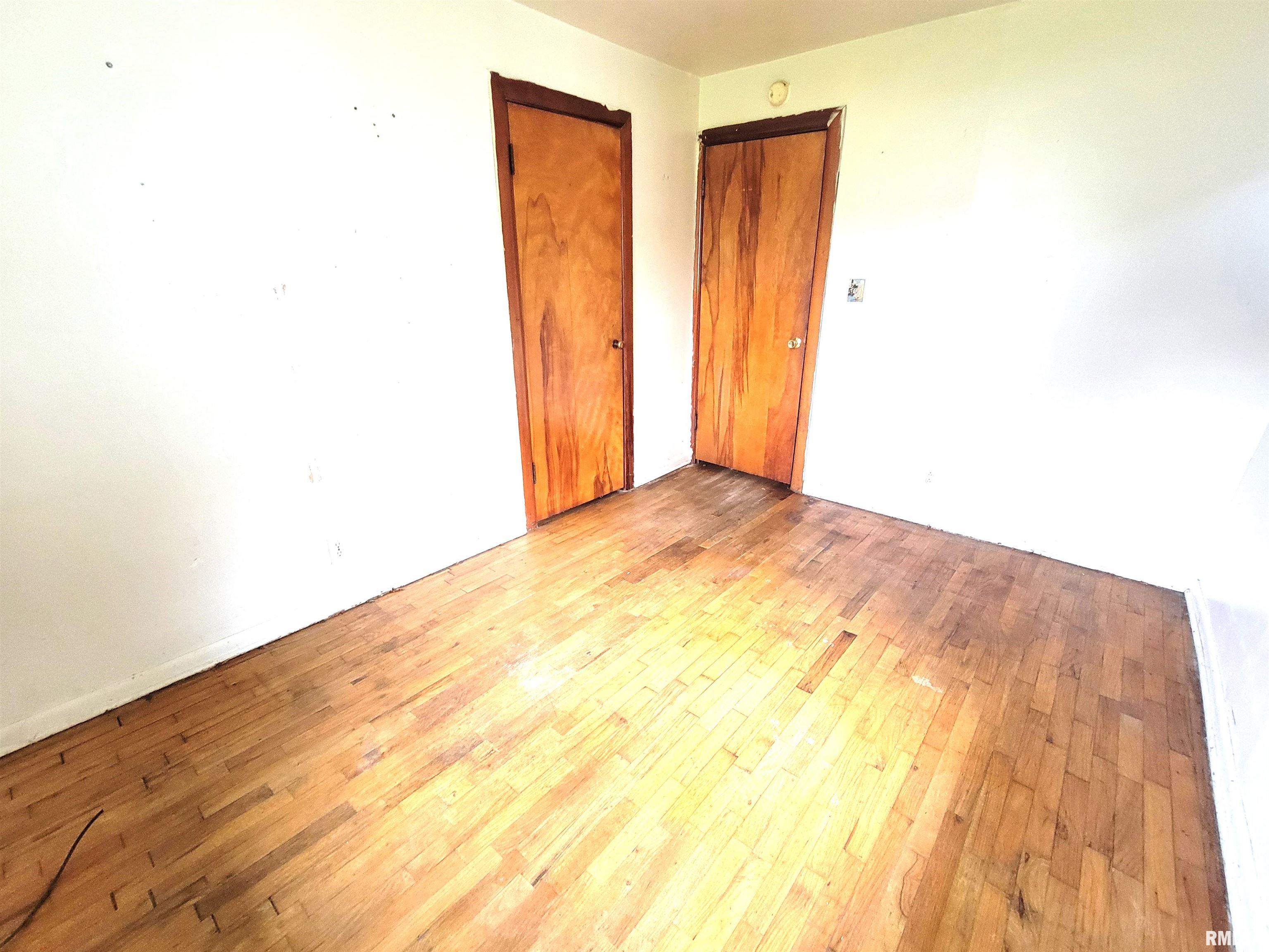 422 East Drive, Flora, Illinois image 36