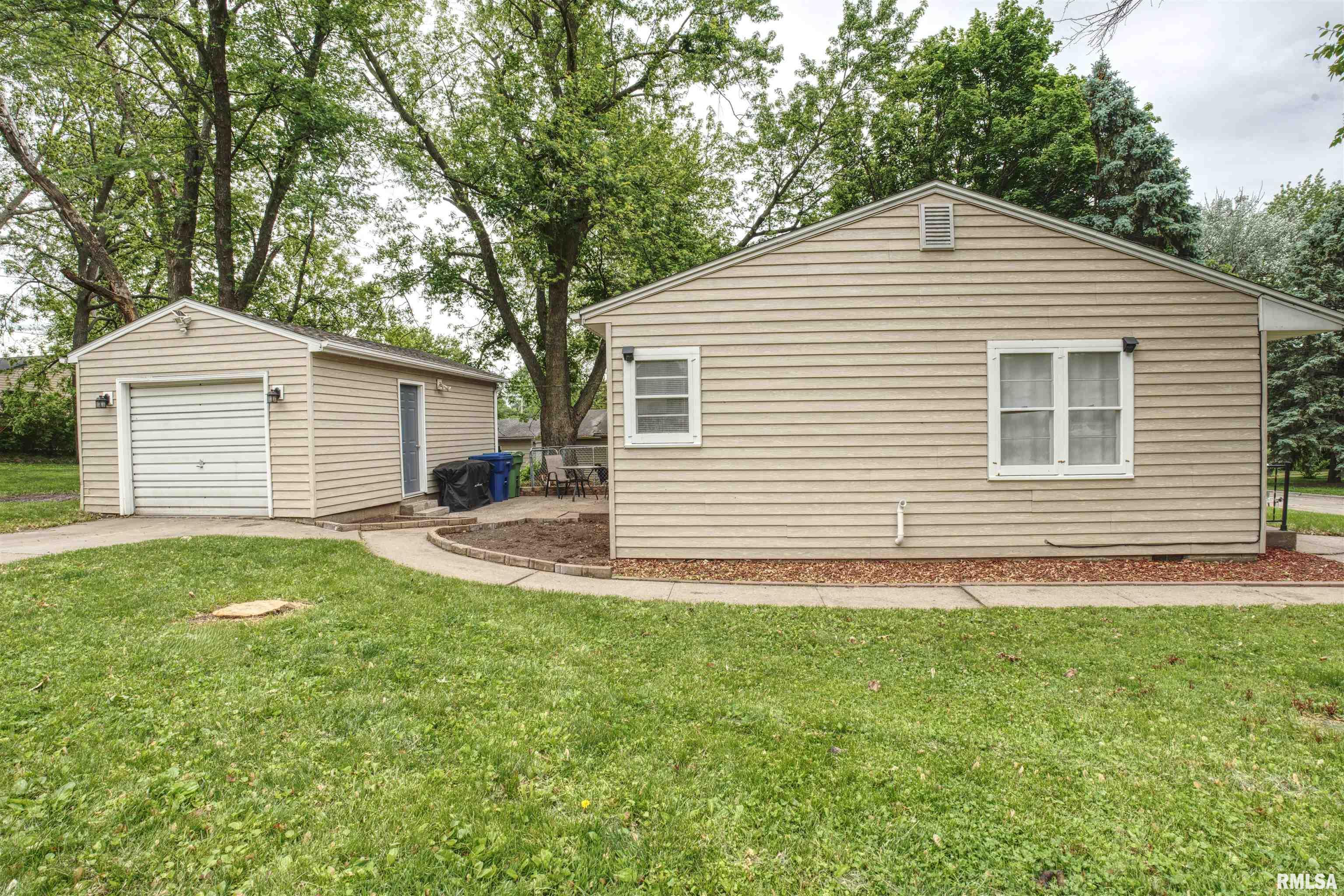2303 Dunham Street, Clinton, Iowa image 19