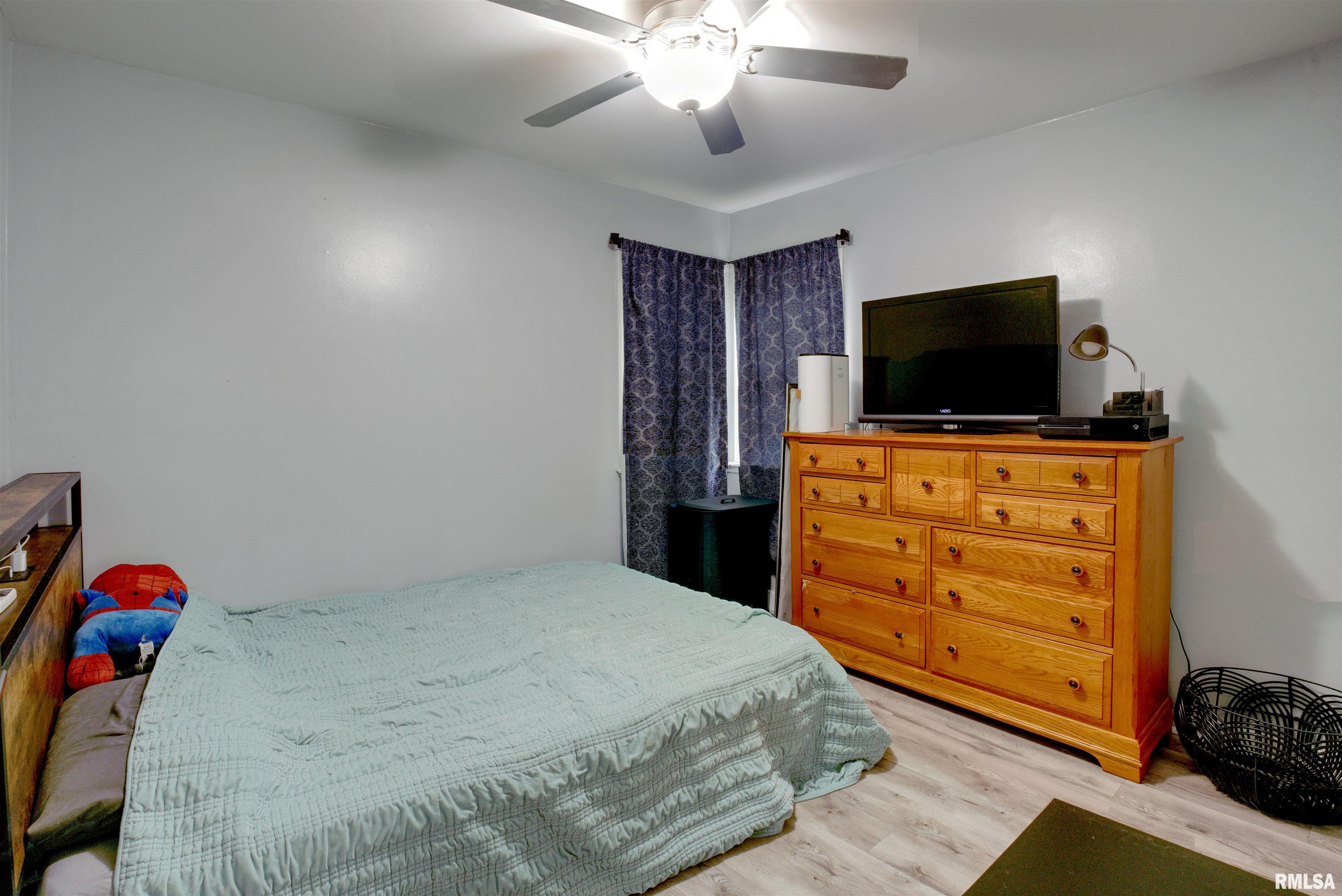 2303 Dunham Street, Clinton, Iowa image 10