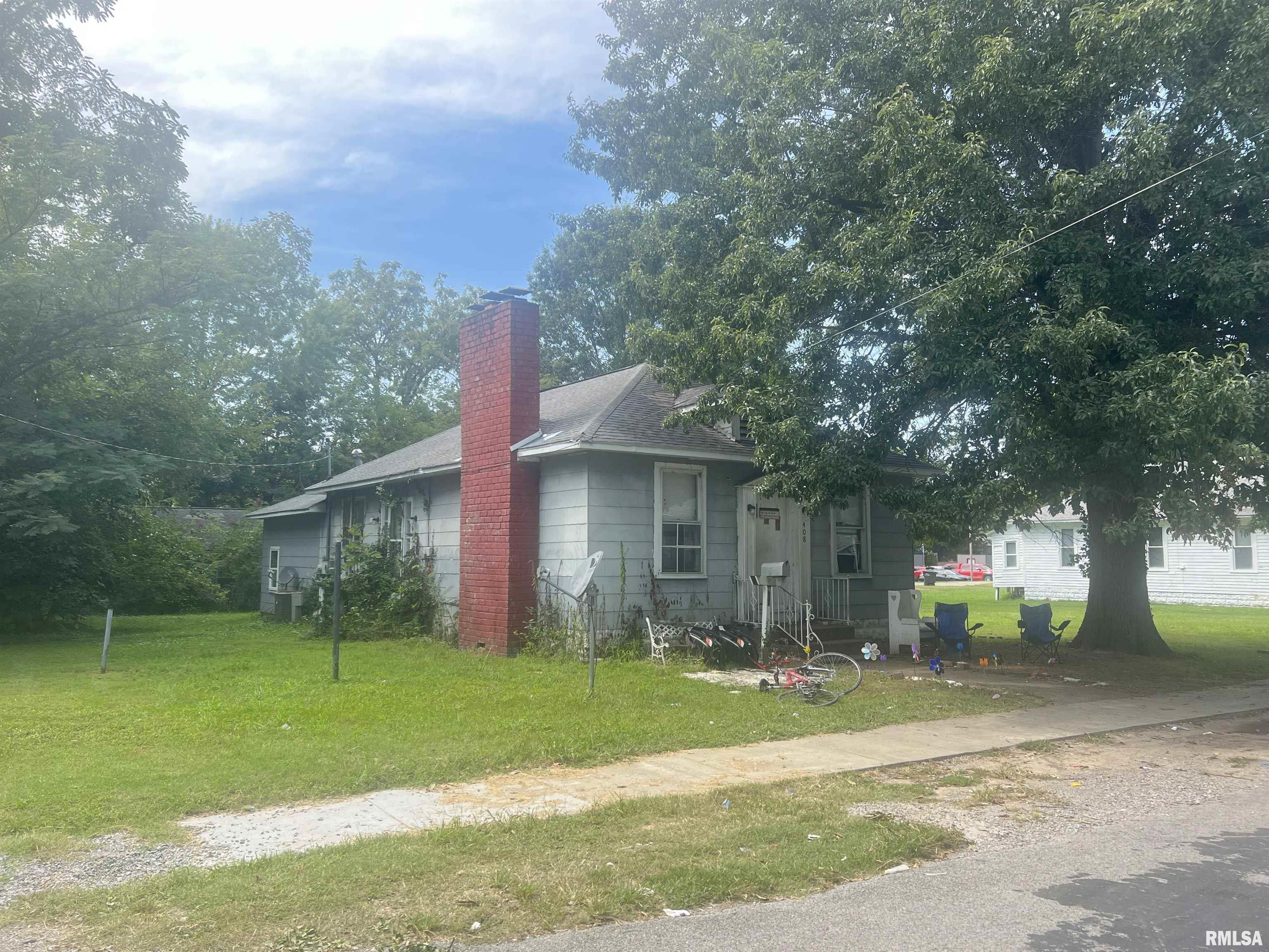 408 S James Street, Carbondale, Illinois image 1