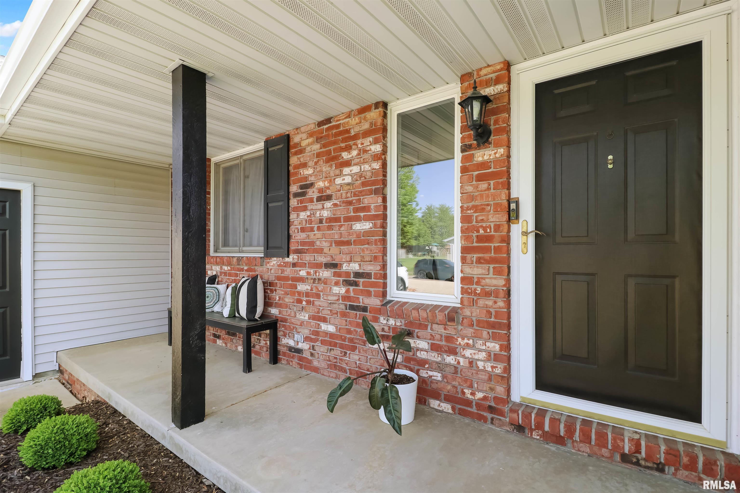 67 N Oregon Court, Morton, Illinois image 3