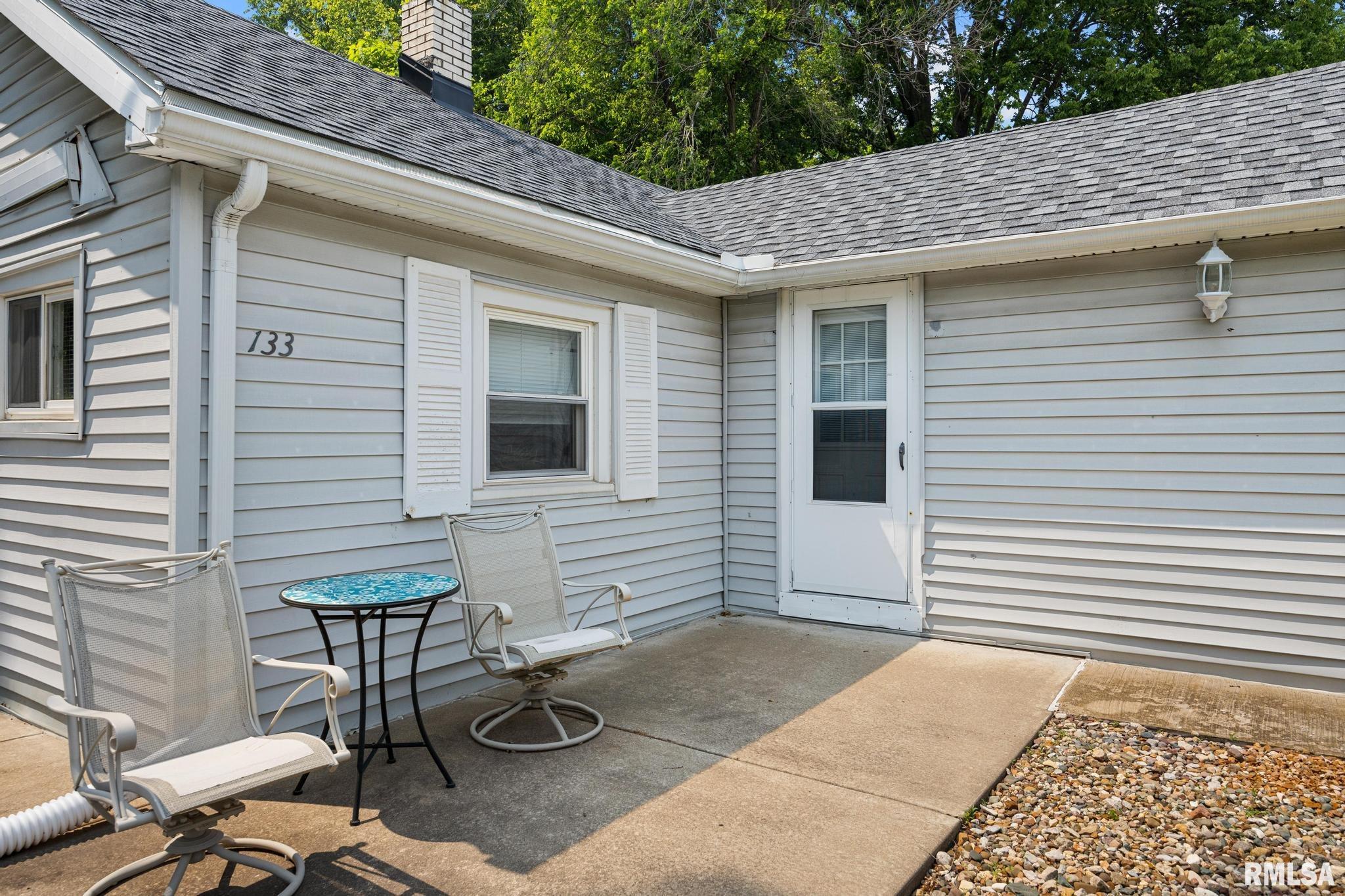 133 Hollywood Circle, Creve Coeur, Illinois image 4