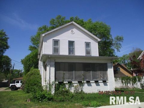 Photo of 507 S 7TH Street, Pekin, IL 61554 (MLS # PA1265886)