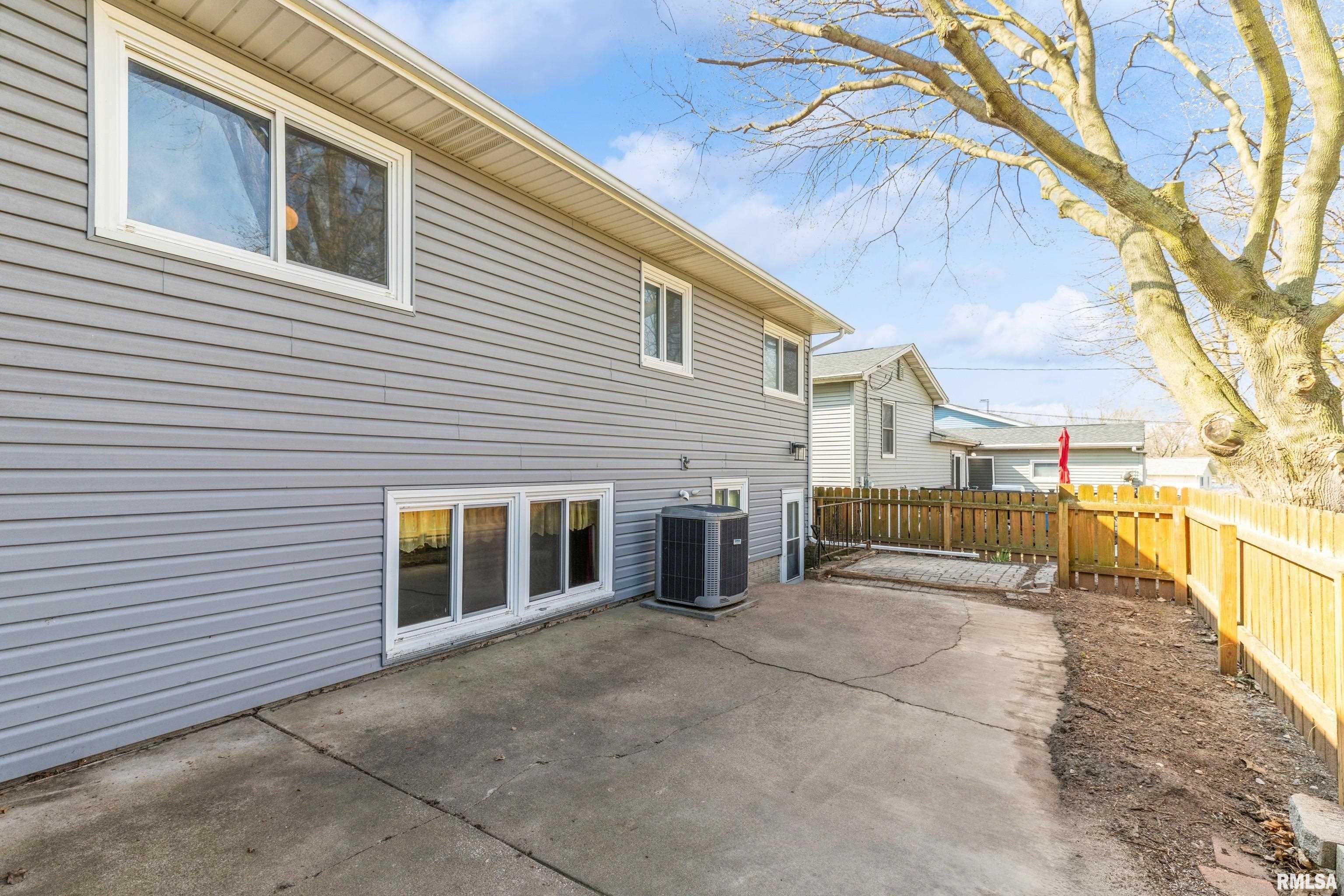 4204 Warren Street, Davenport, Iowa image 20