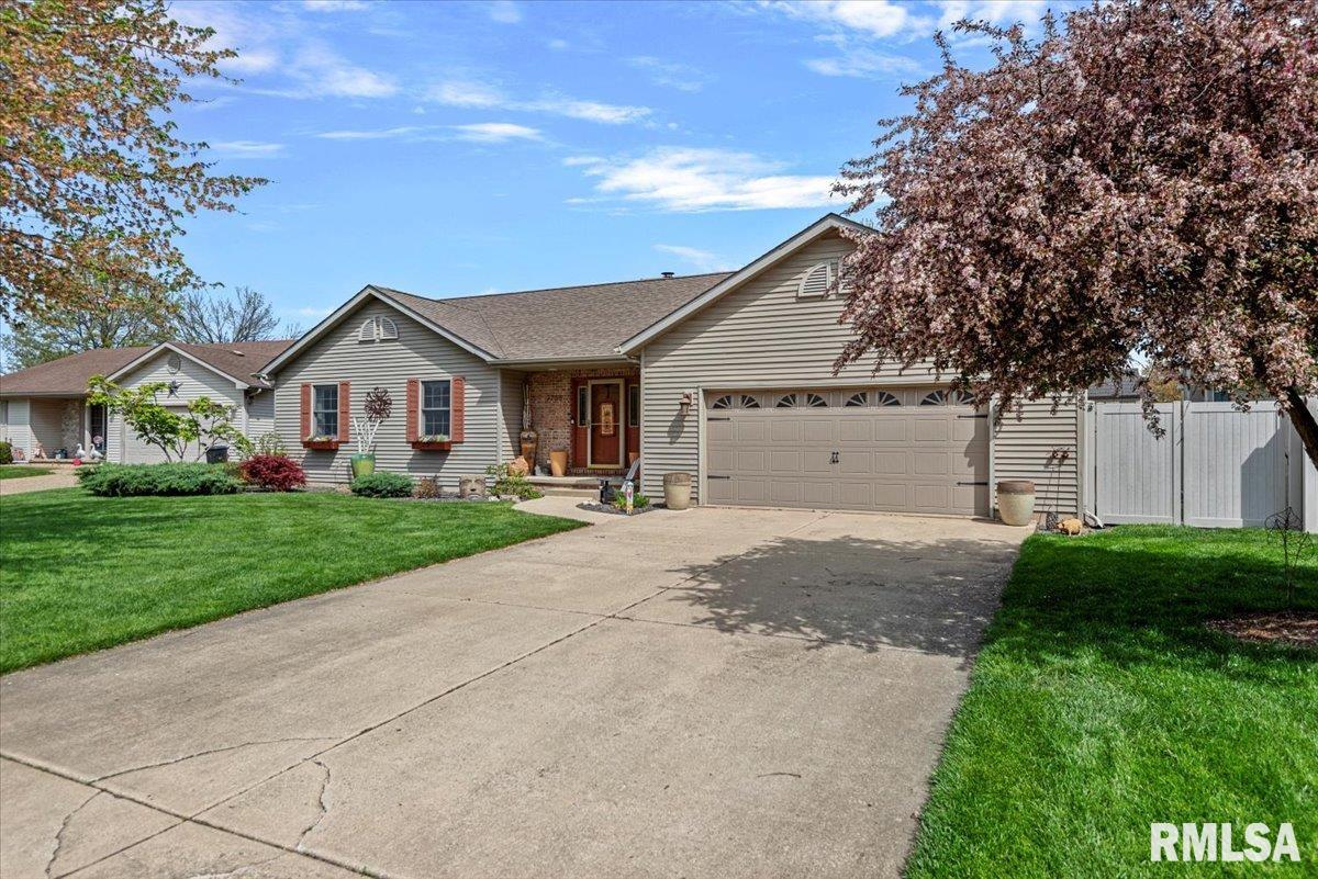 3709 Indian Grass Lane, Springfield, Illinois image 4