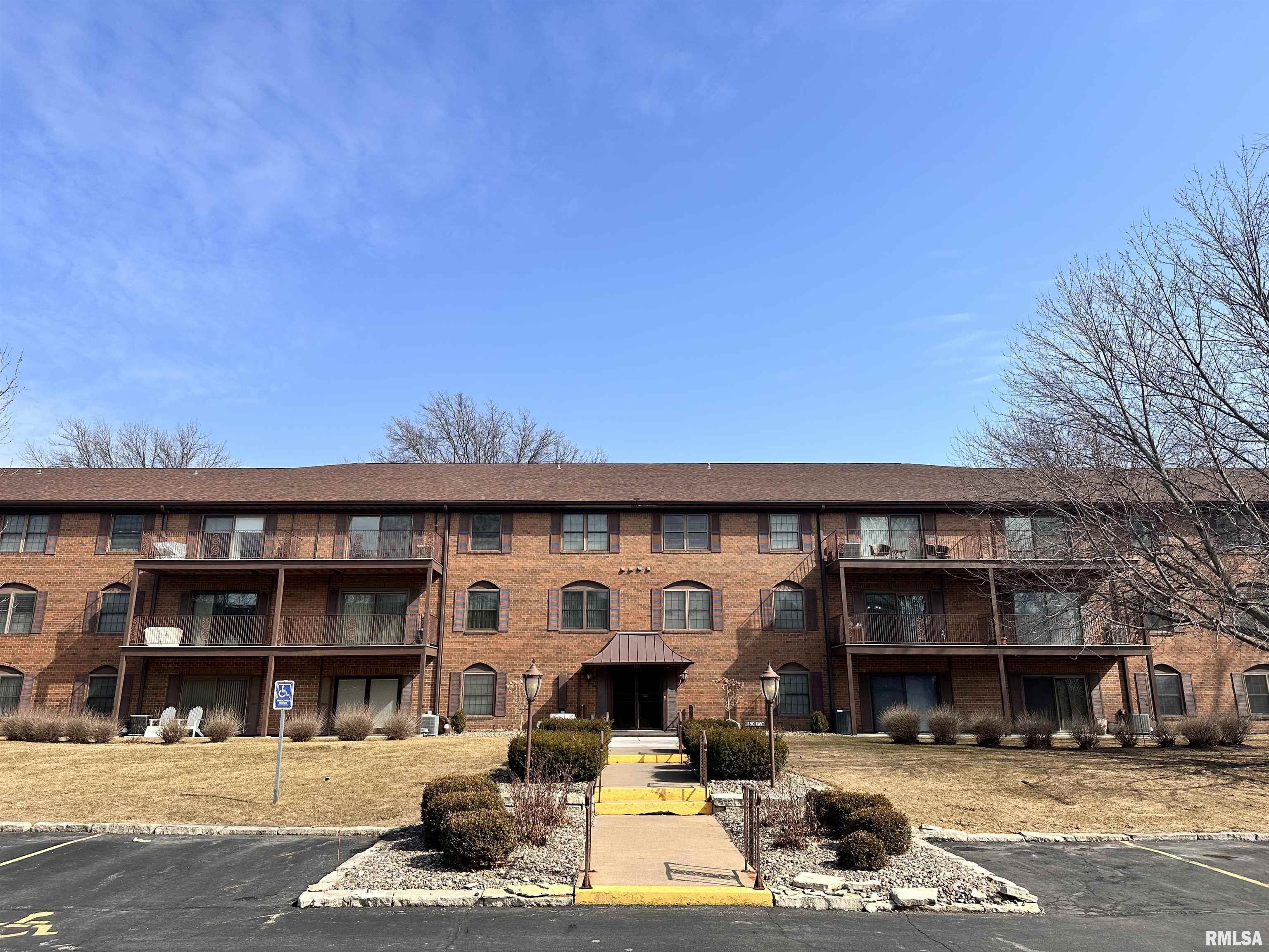 1350 Kimberly Ridge Road #101, Bettendorf, Iowa image 2