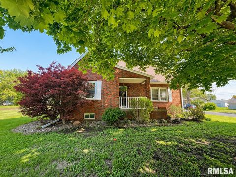 Homes For Sale - 10105 W Knox Street<br/> Edwards, IL 61528