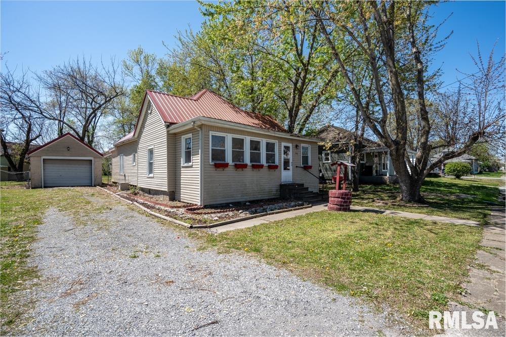 506 E Saint Louis Street, West Frankfort, Illinois image 21