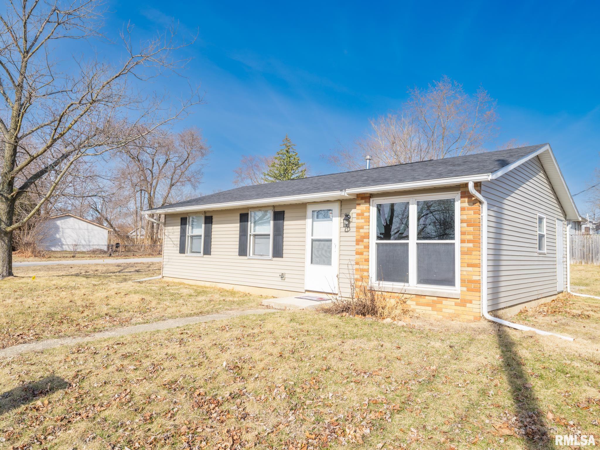 502 Briargate Road, Washington, Illinois image 2