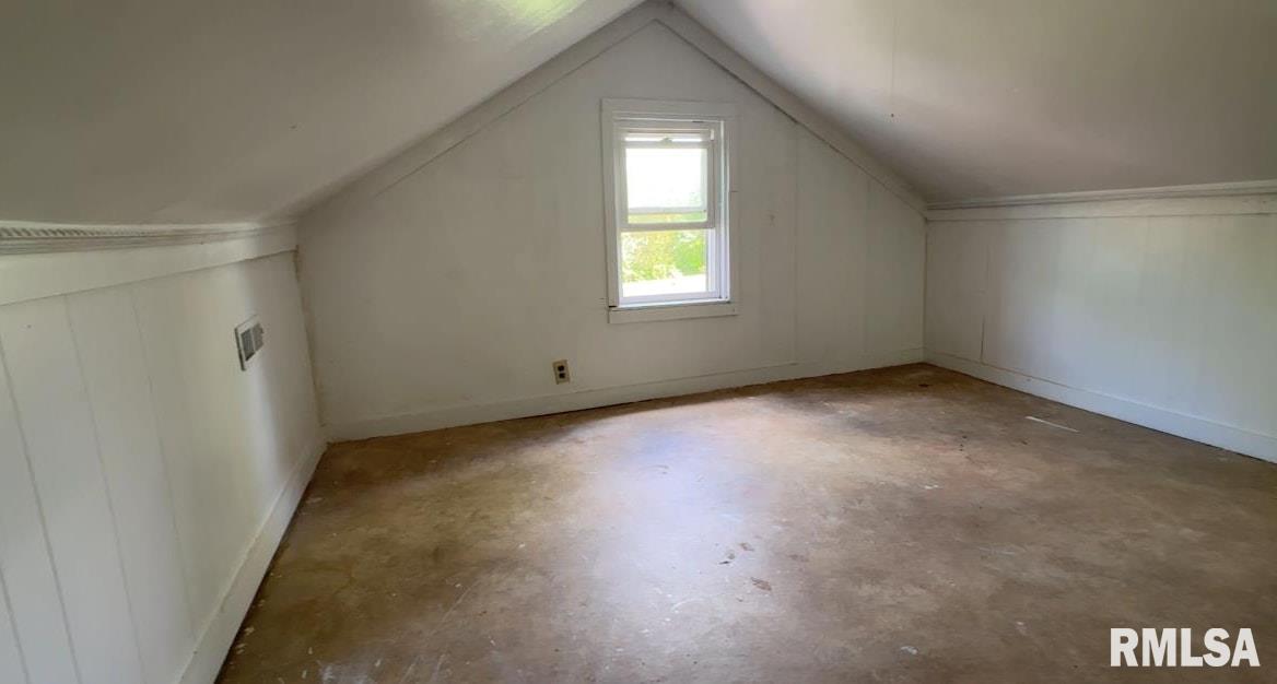 329 N Broadway Street, Goreville, Illinois image 12