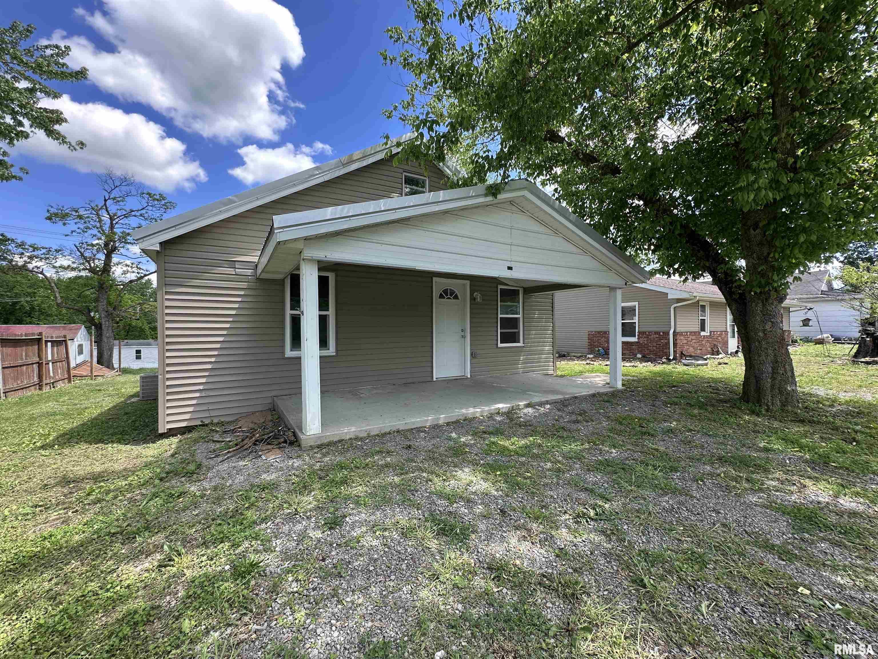 329 N Broadway Street, Goreville, Illinois image 3