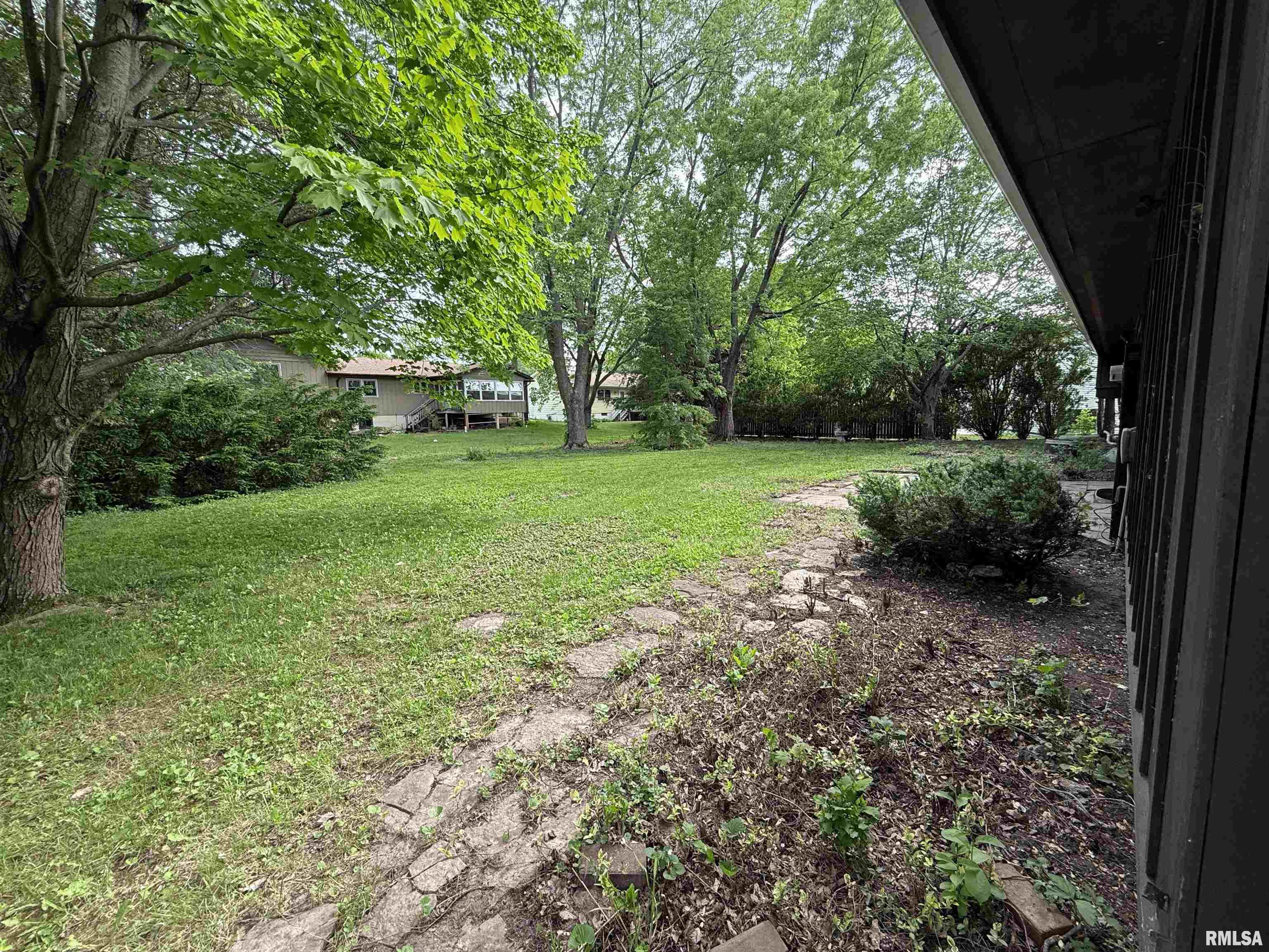 720 Mulberry Drive, Geneseo, Illinois image 6