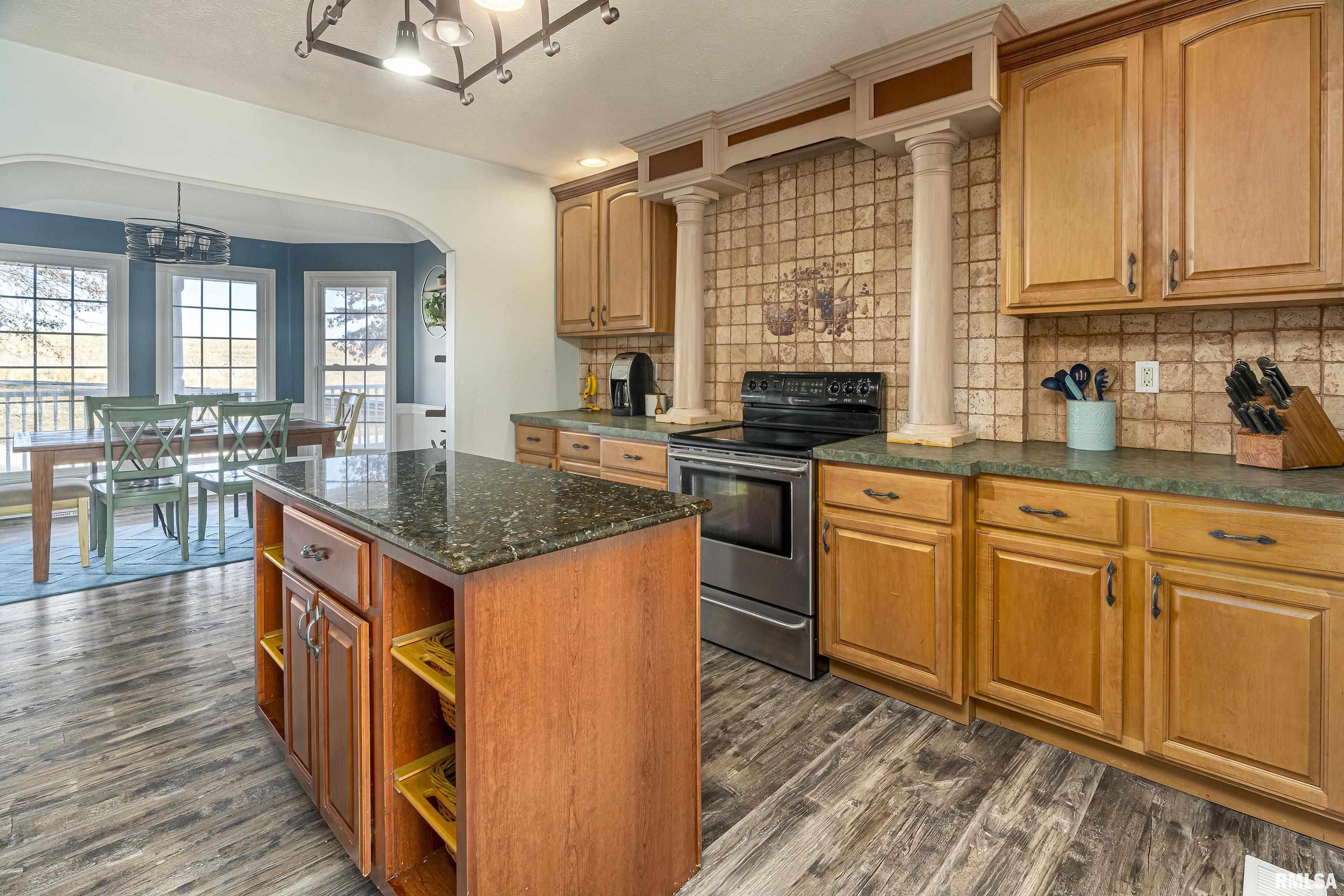 11674 Hafer Road, Carterville, Illinois image 15