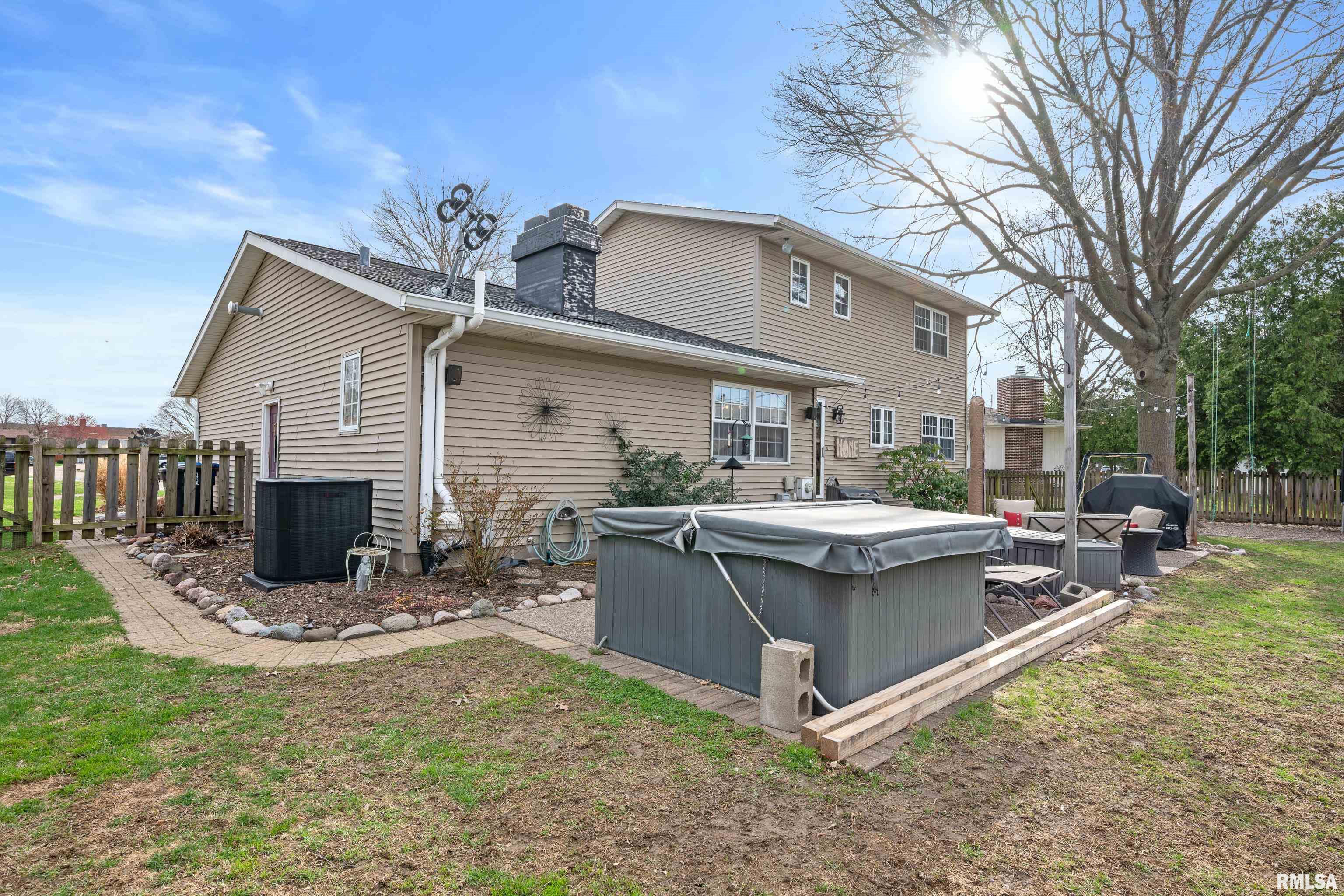 1702 54th Street Court, Moline, Illinois image 42