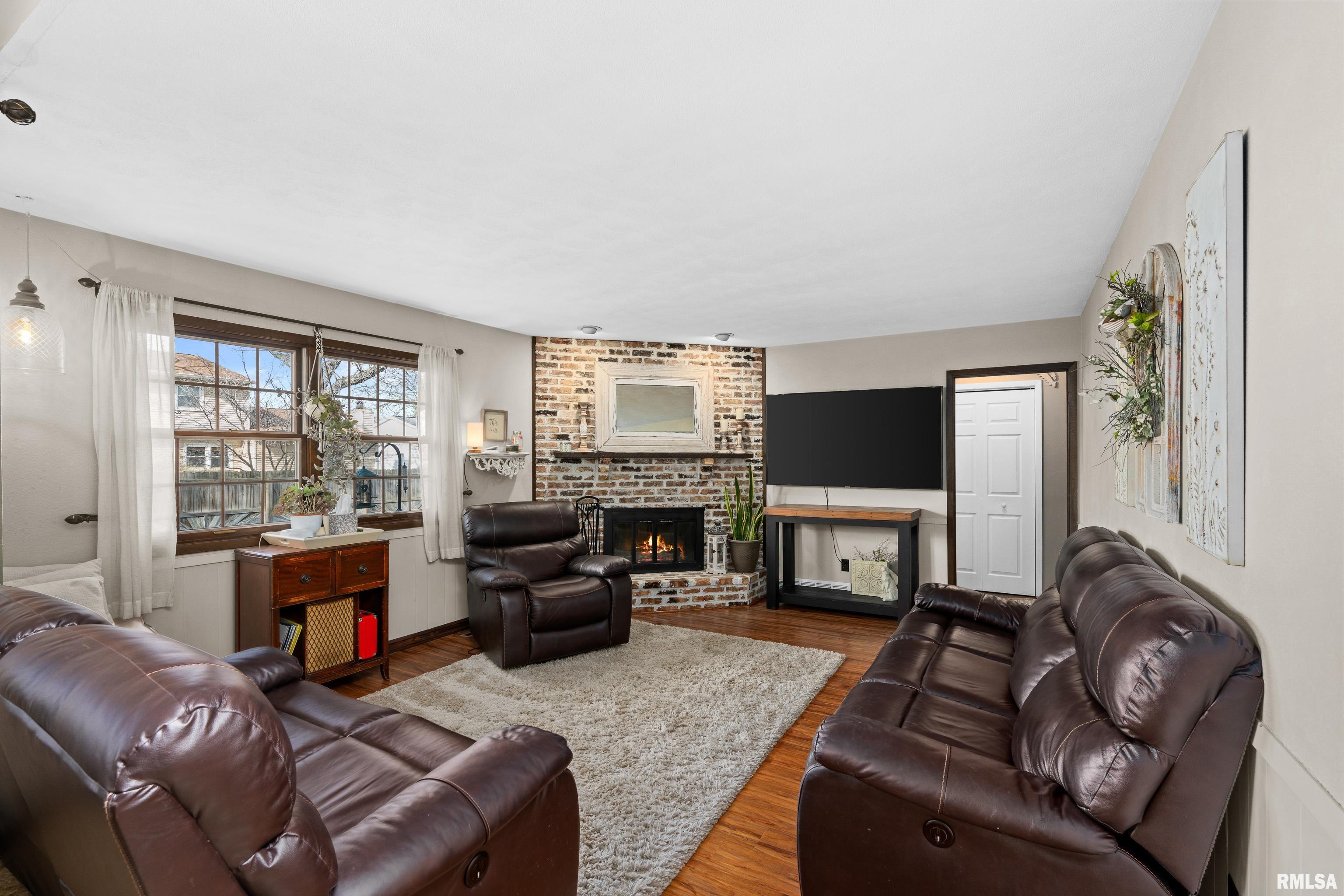 1702 54th Street Court, Moline, Illinois image 14