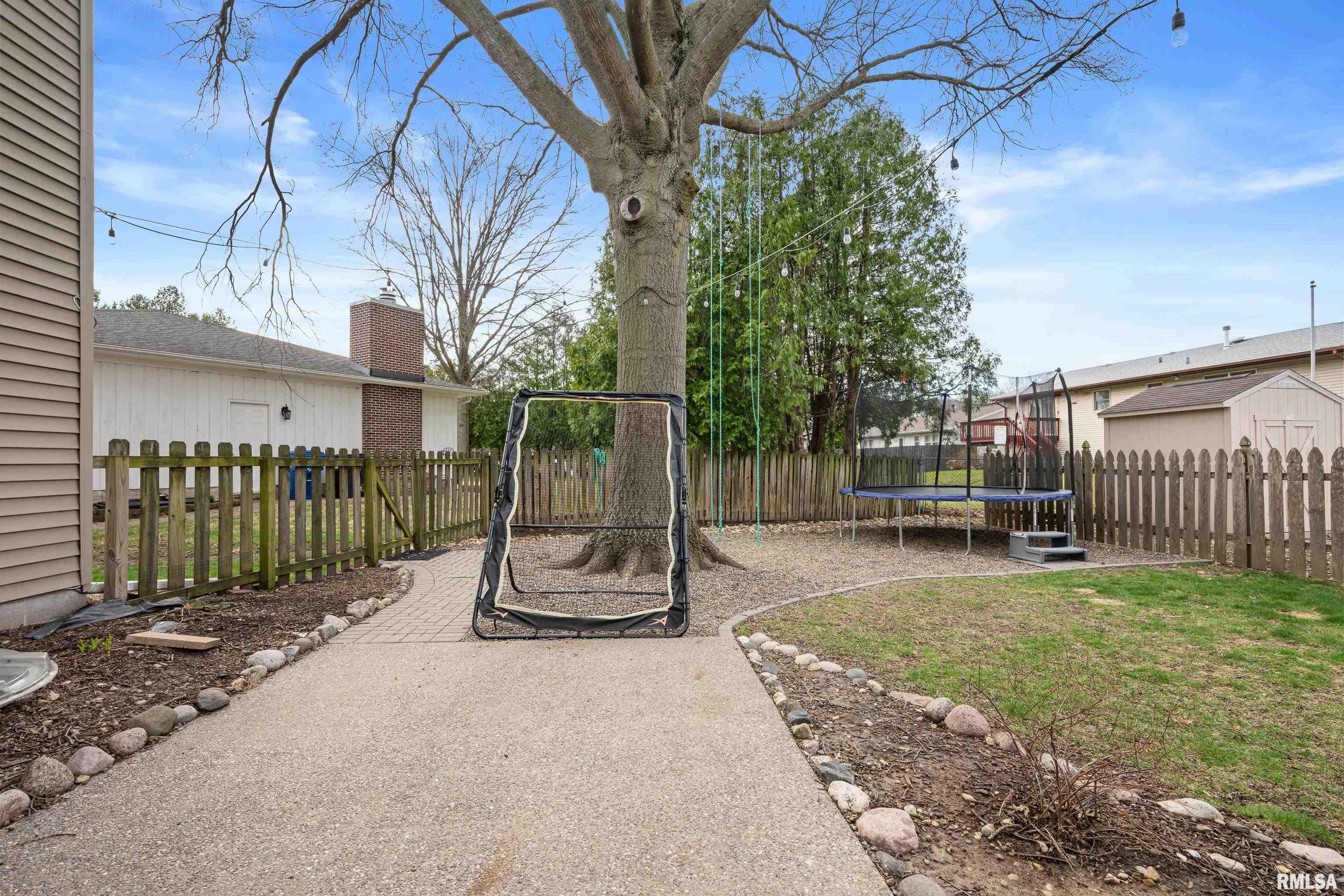 1702 54th Street Court, Moline, Illinois image 40