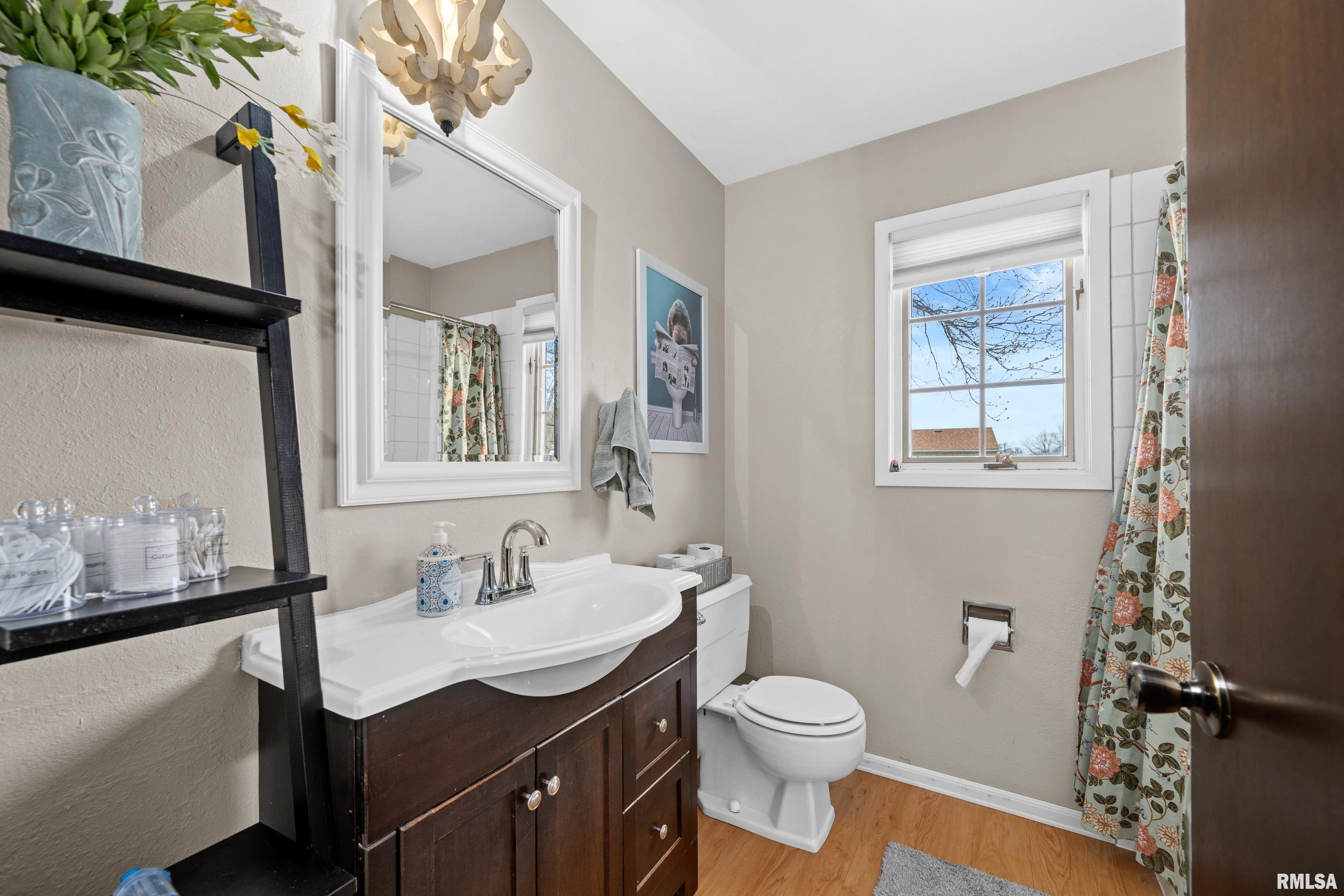 1702 54th Street Court, Moline, Illinois image 26