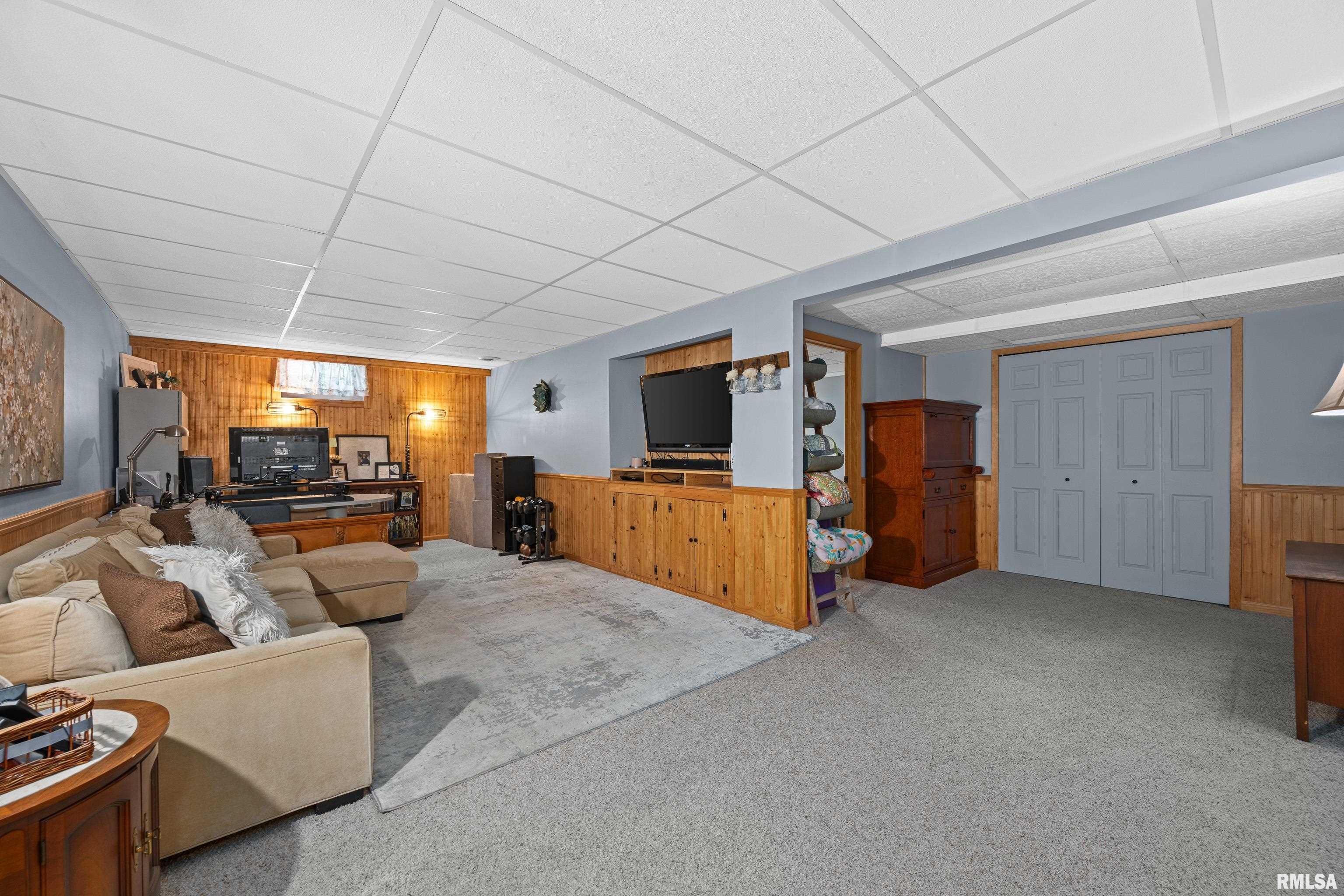 1702 54th Street Court, Moline, Illinois image 31