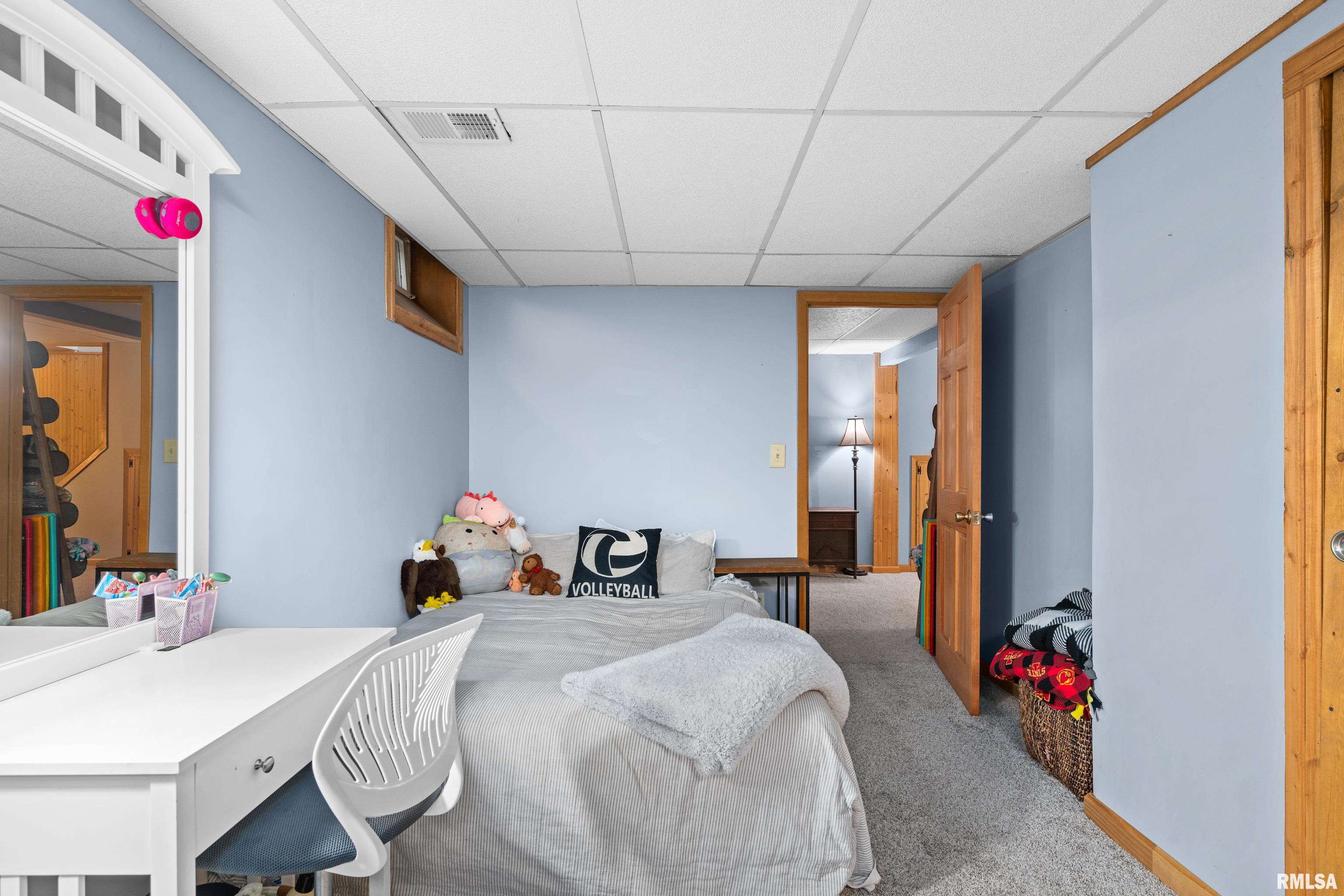 1702 54th Street Court, Moline, Illinois image 36