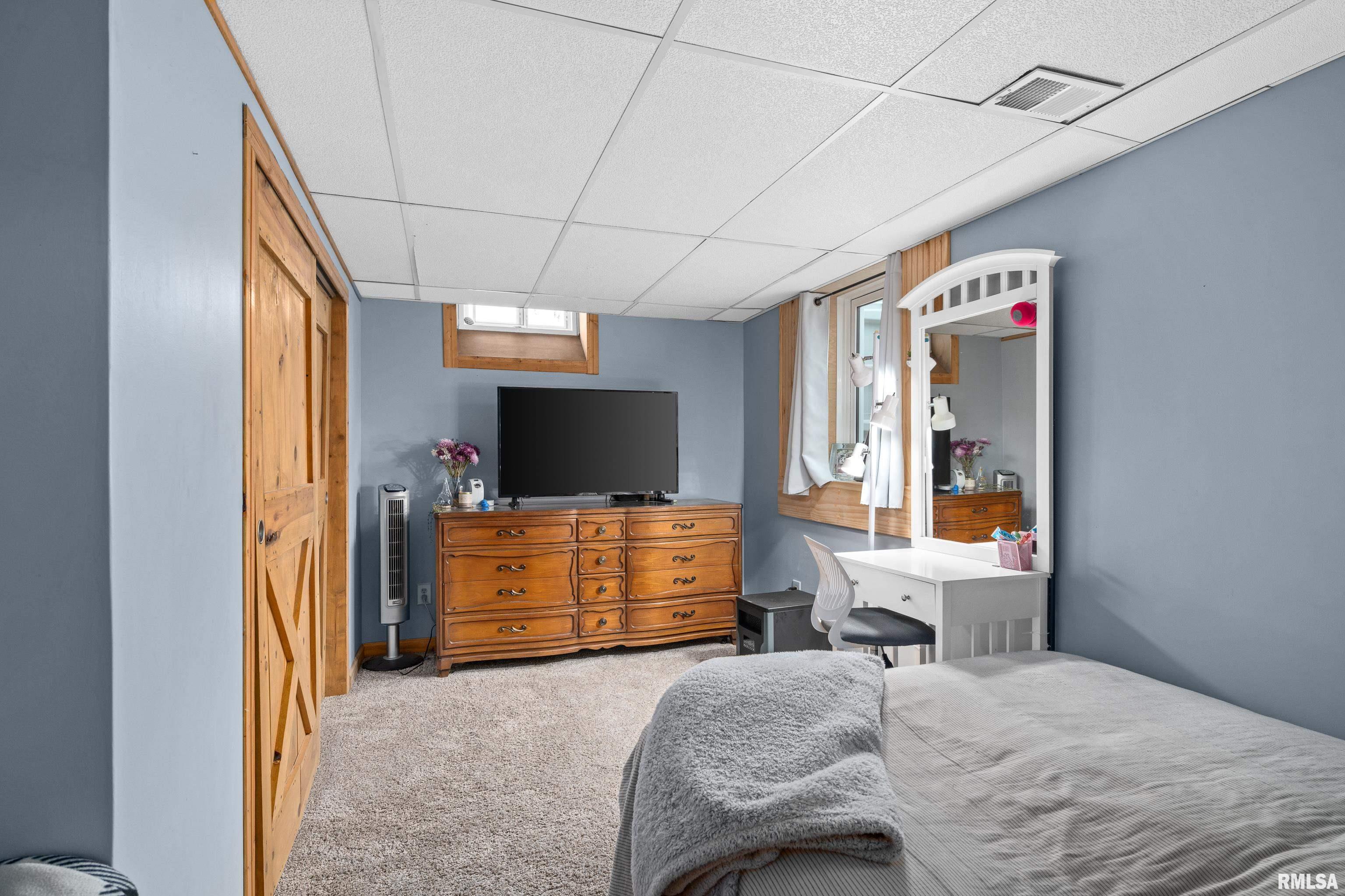 1702 54th Street Court, Moline, Illinois image 35