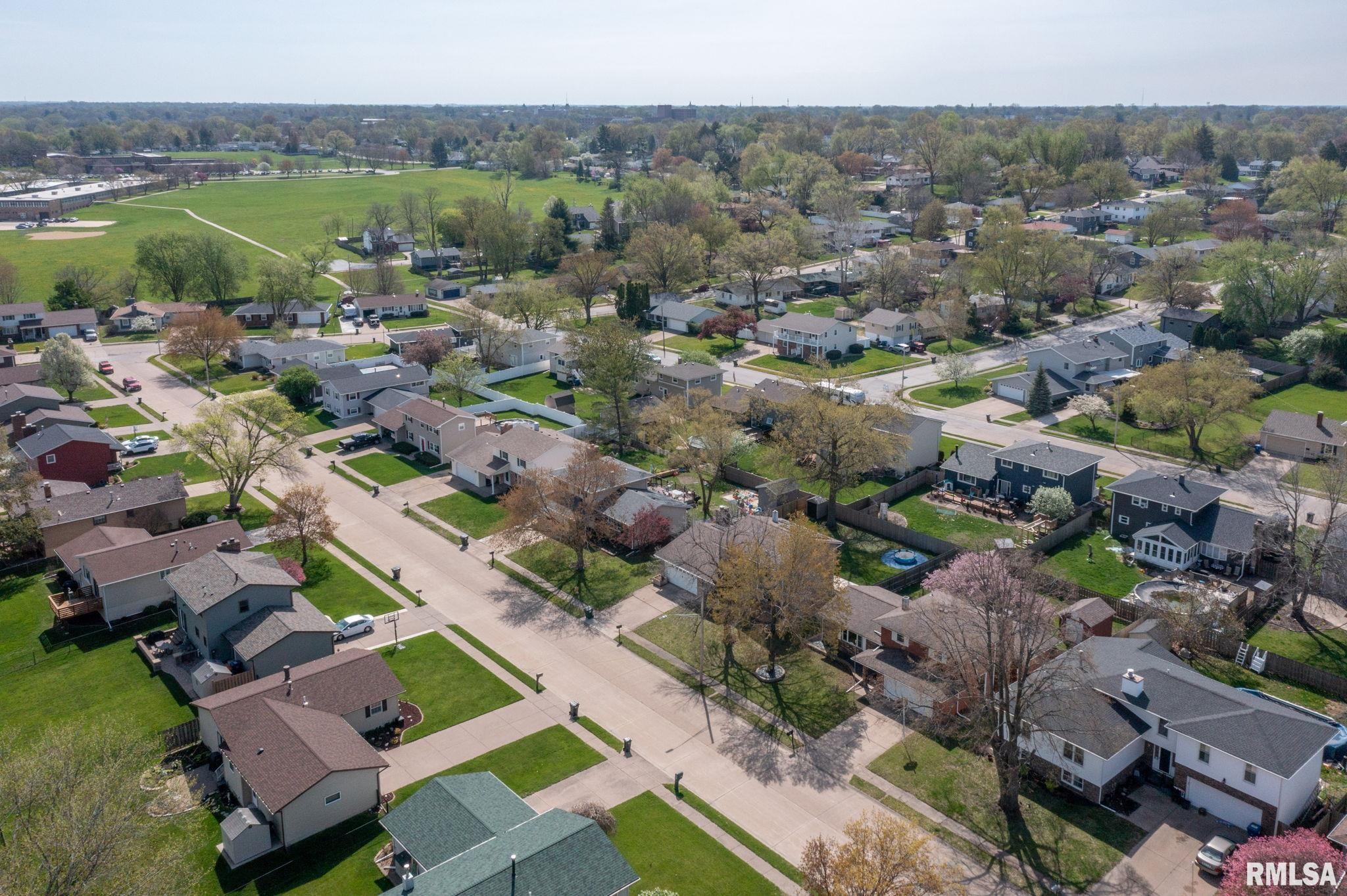 2149 W 30th Street, Davenport, Iowa image 32