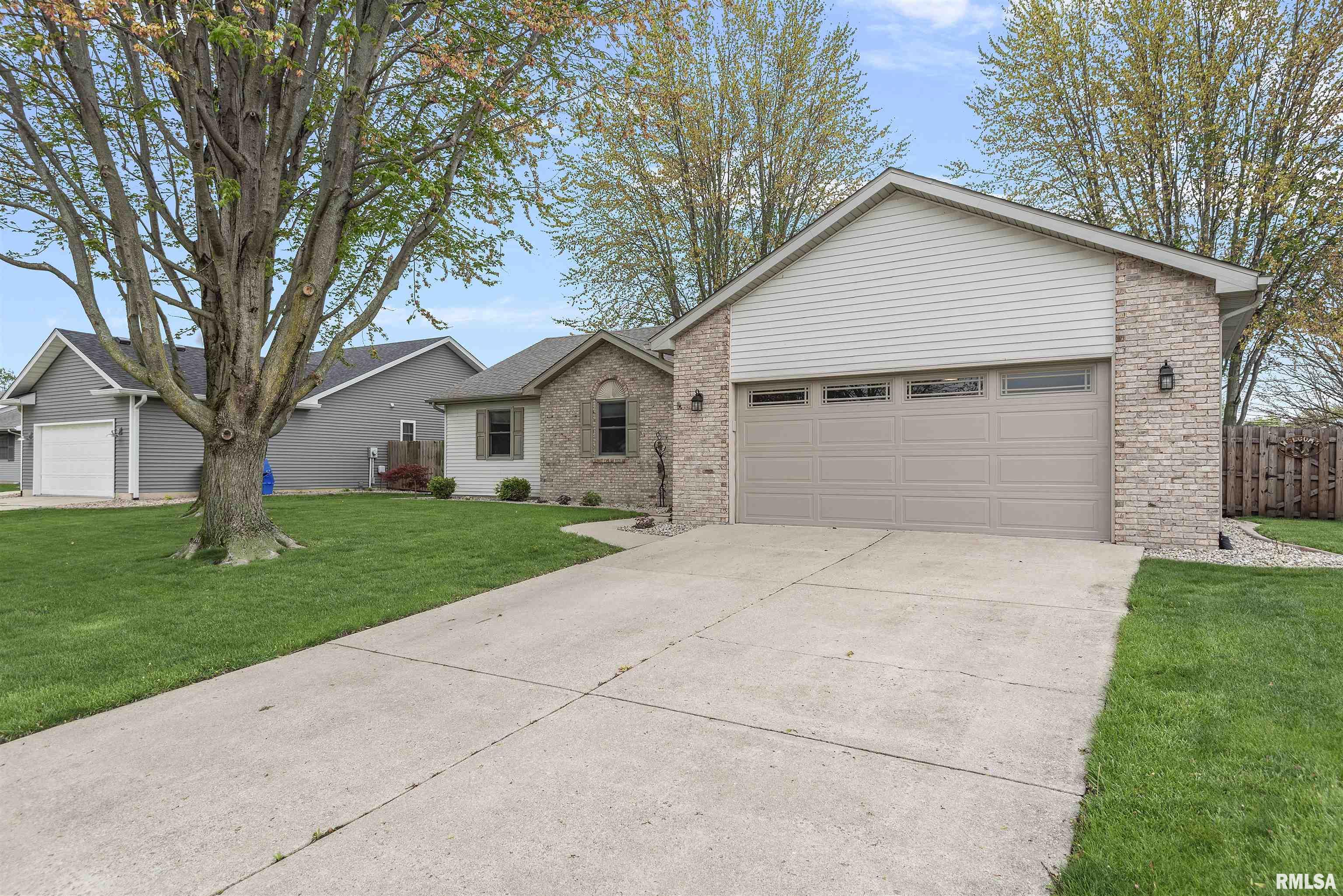 1500 Coralberry Court, Springfield, Illinois image 2