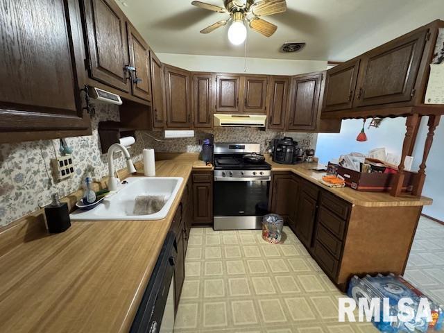 1433 Brion Place, Camanche, Iowa image 3