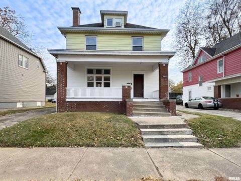 Photo of 1620 W FREDONIA Avenue, Peoria, IL 61606 (MLS # PA1262378)