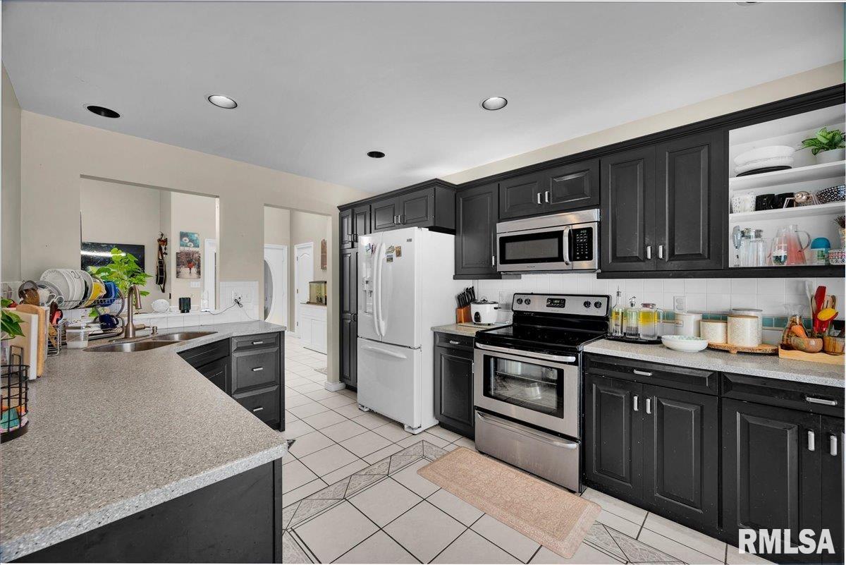1719 W Marlene Court, Peoria, Illinois image 12