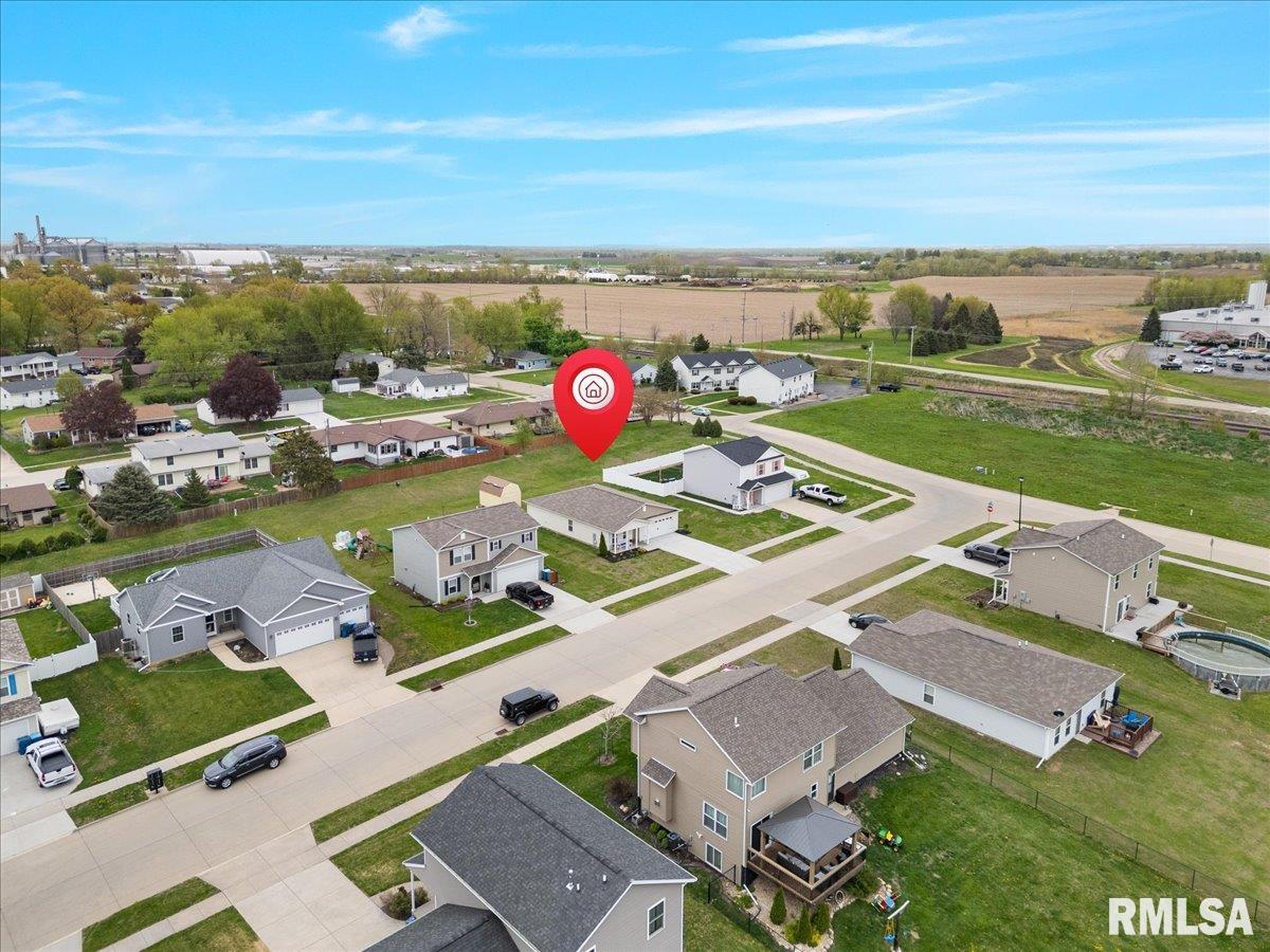 110 14th Avenue, De Witt, Iowa image 10