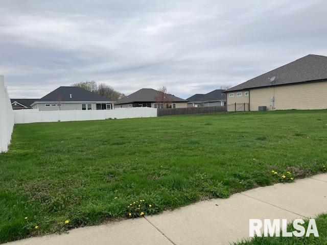 2809 Whiteside Place, Springfield, Illinois image 2