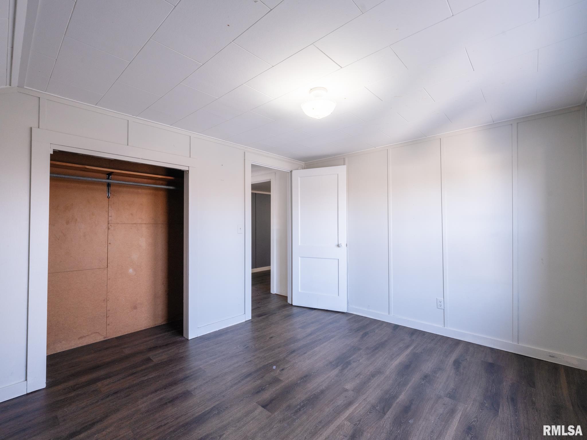 607 Pekin Avenue, East Peoria, Illinois image 37
