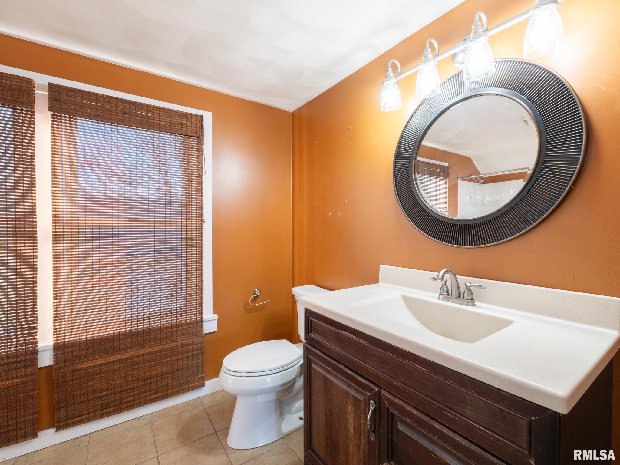 607 Pekin Avenue, East Peoria, Illinois image 35
