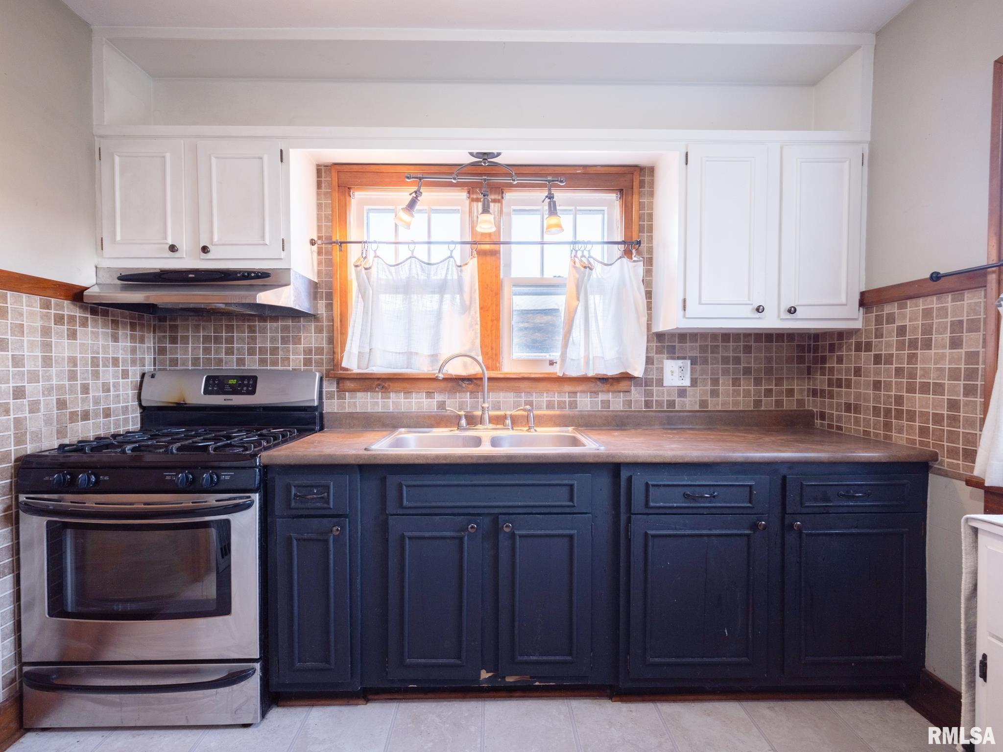 607 Pekin Avenue, East Peoria, Illinois image 14