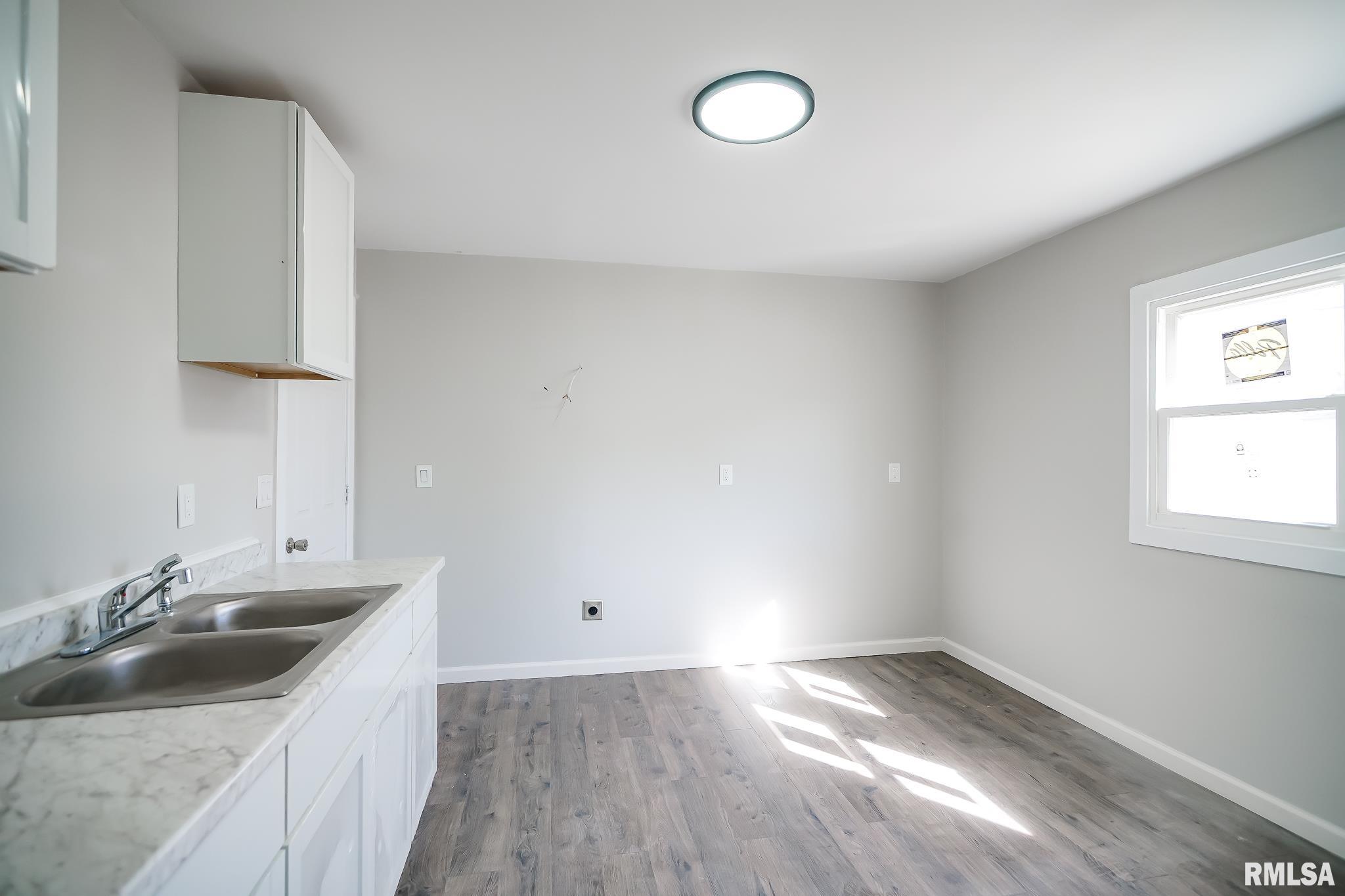 2217 W Marquette Street, Peoria, Illinois image 10