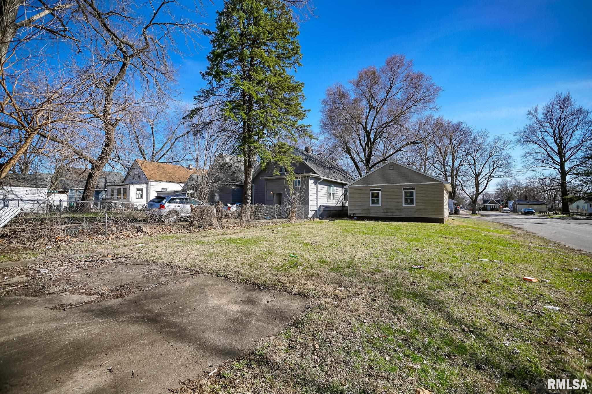2217 W Marquette Street, Peoria, Illinois image 46