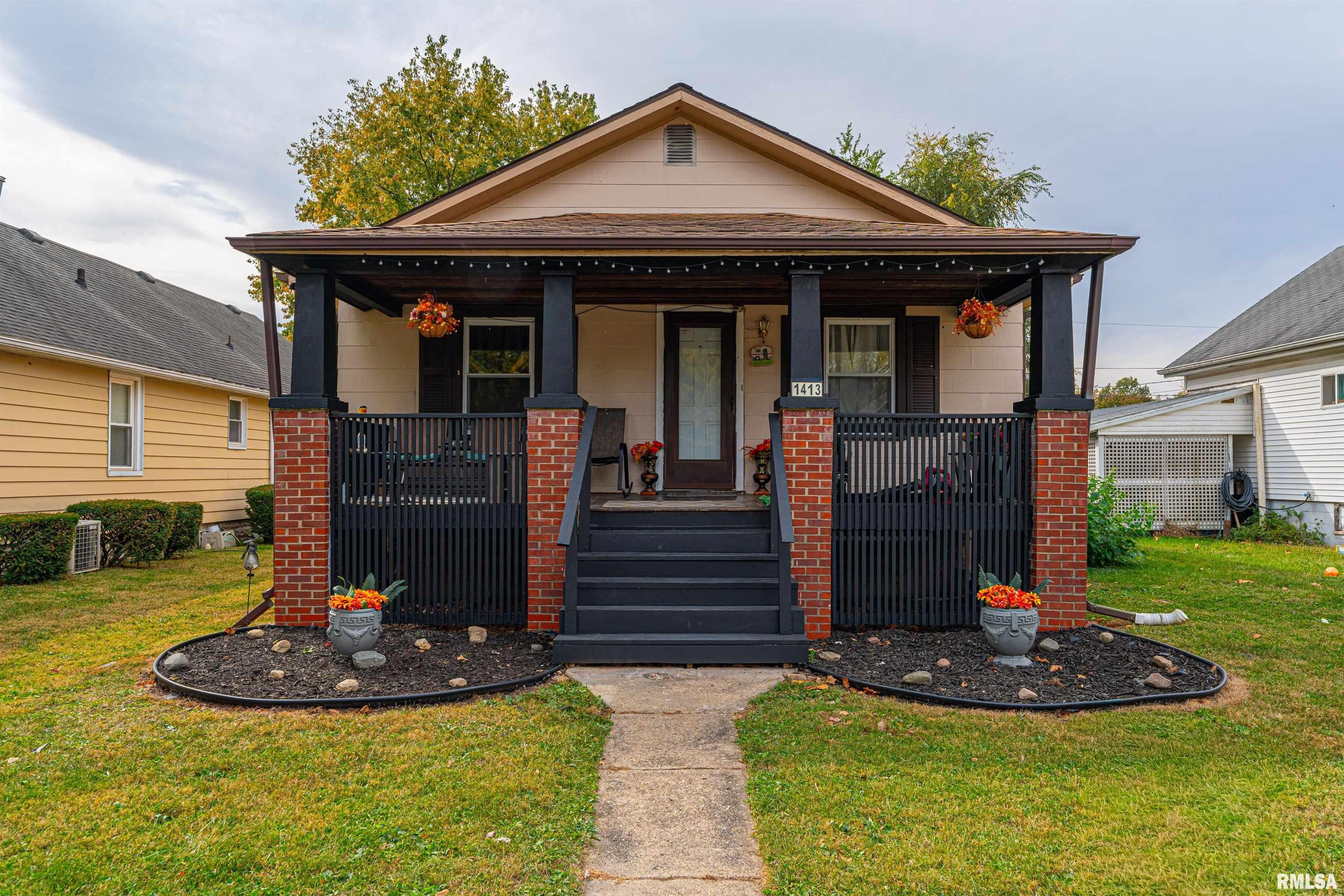 1413 BROADWAY Street