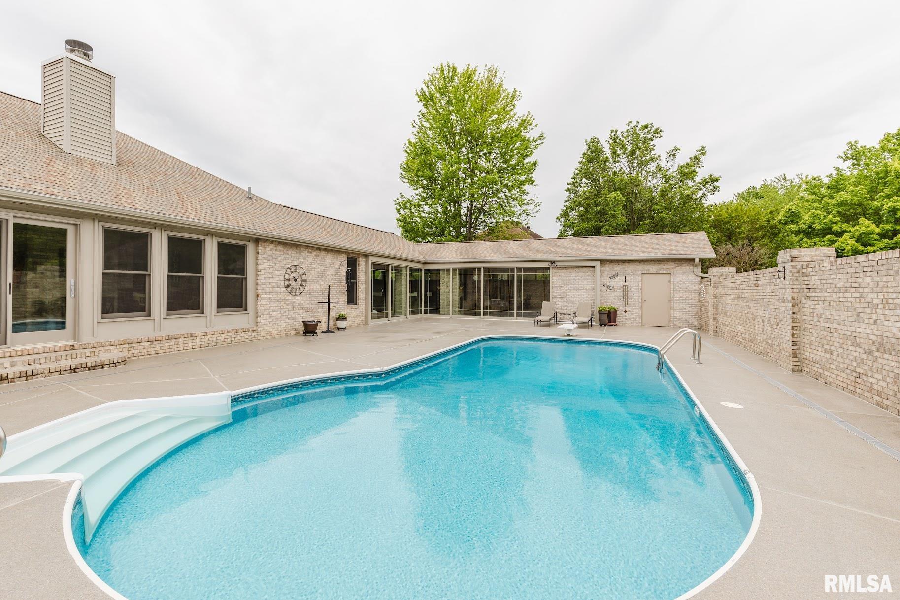 2200 Brentwood Drive, Marion, Illinois image 50