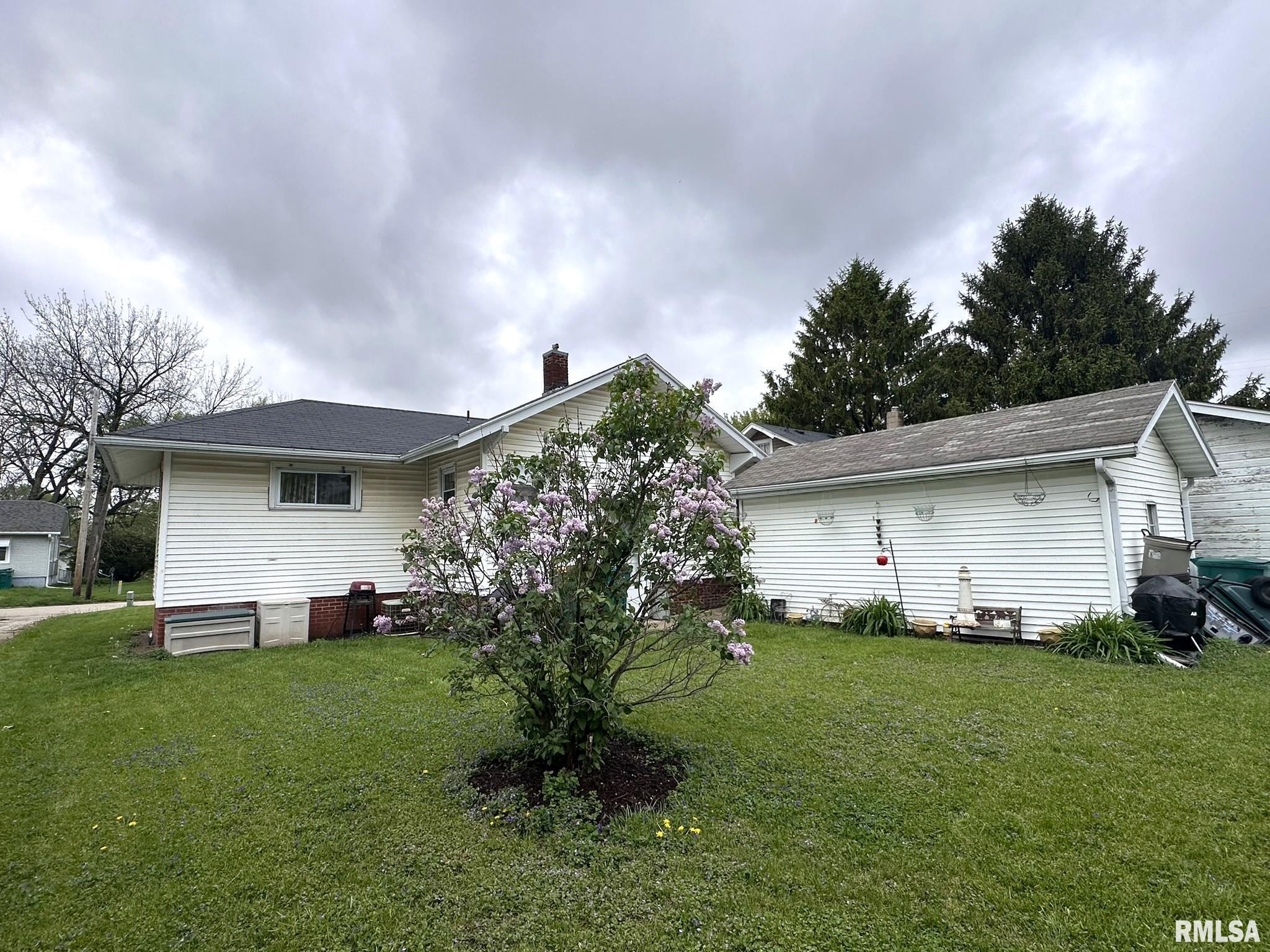 277 N Ivan Avenue, Galesburg, Illinois image 4