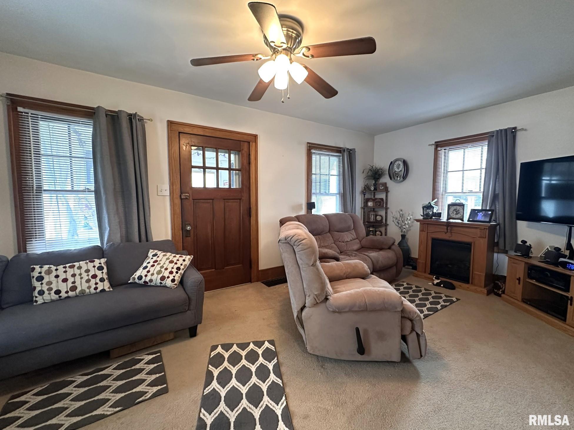277 N Ivan Avenue, Galesburg, Illinois image 13