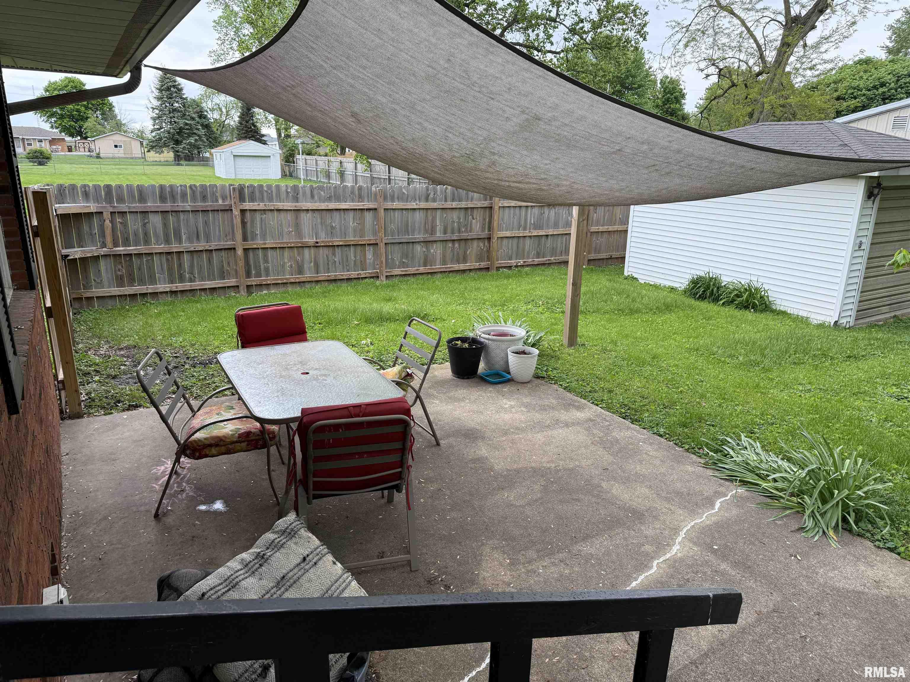 1352 N Lawrence Avenue, Taylorville, Illinois image 41