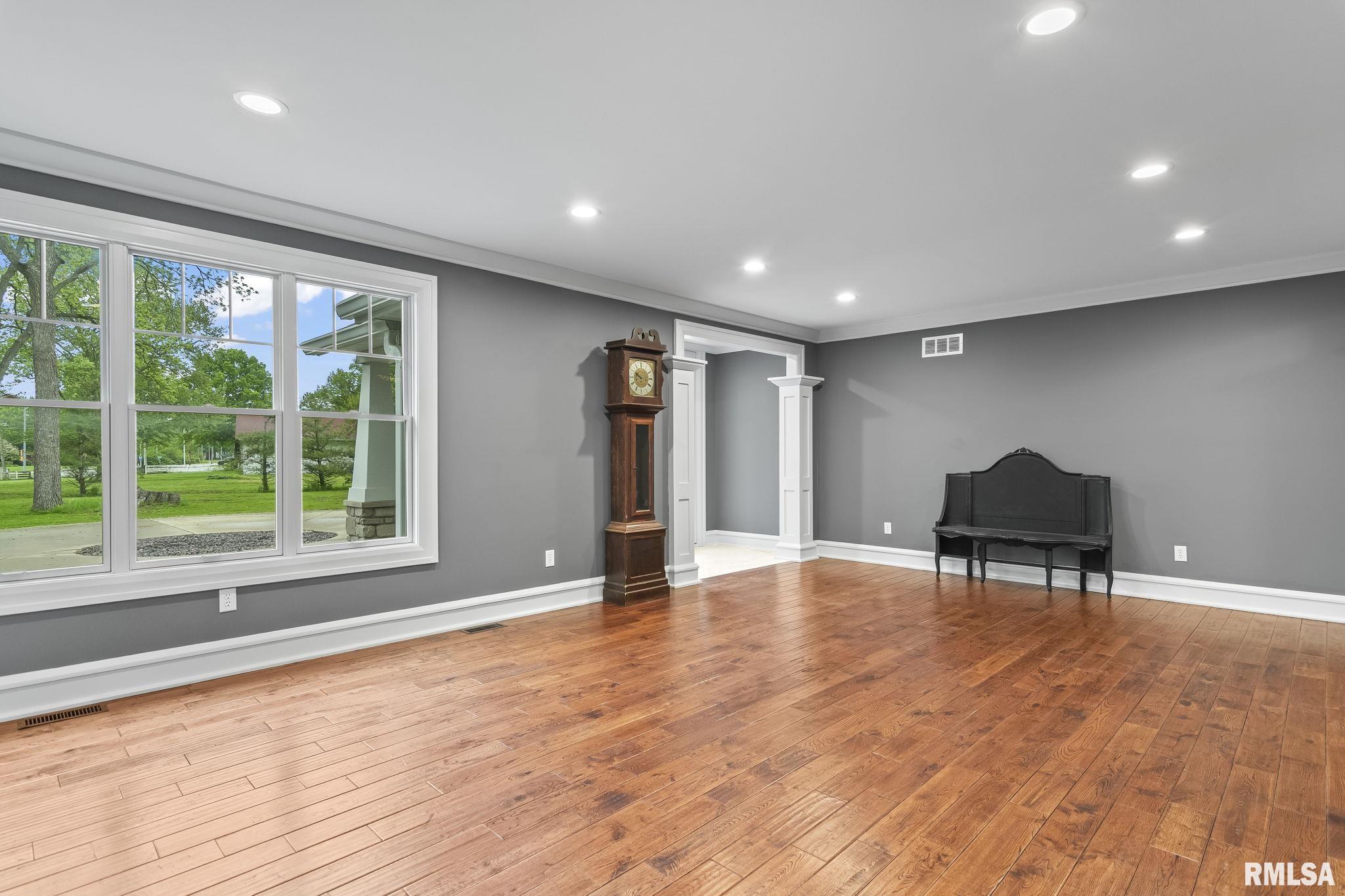 2412 Old Beardstown Road, Springfield, Illinois image 16