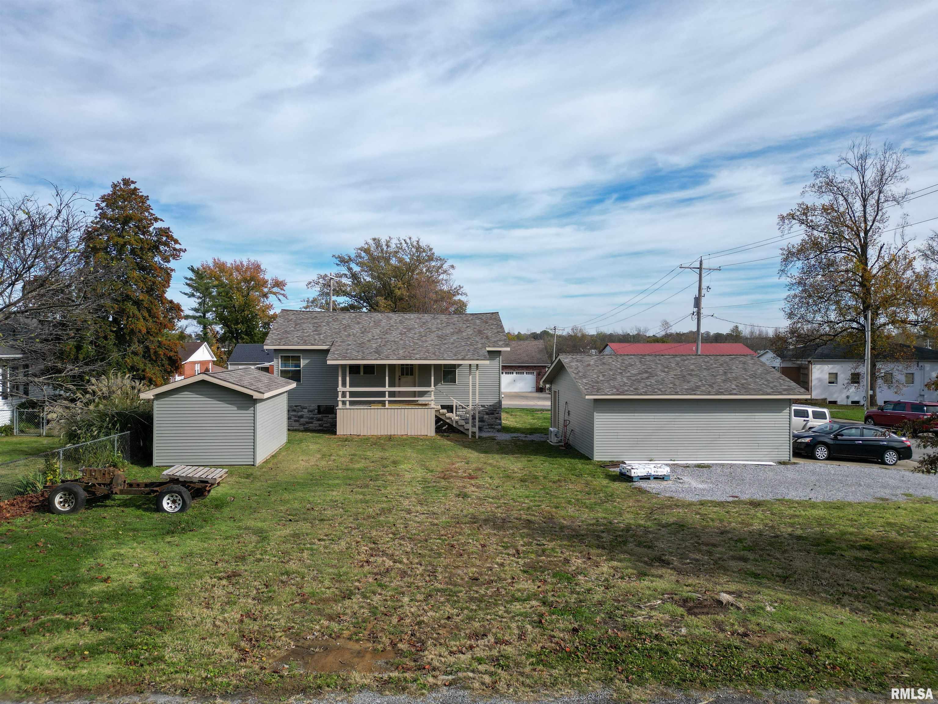 1221 S Jackson Street, Harrisburg, Illinois image 9