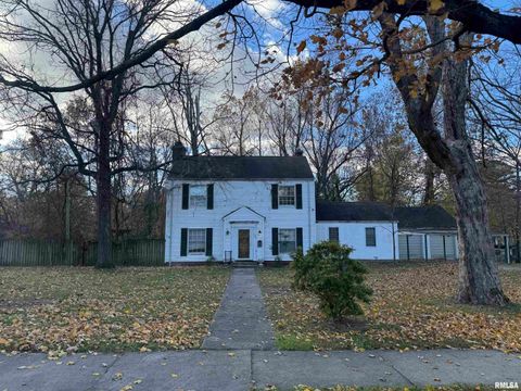 Homes For Sale - 103 S 22nd Street<br/> Murphysboro, IL 62966