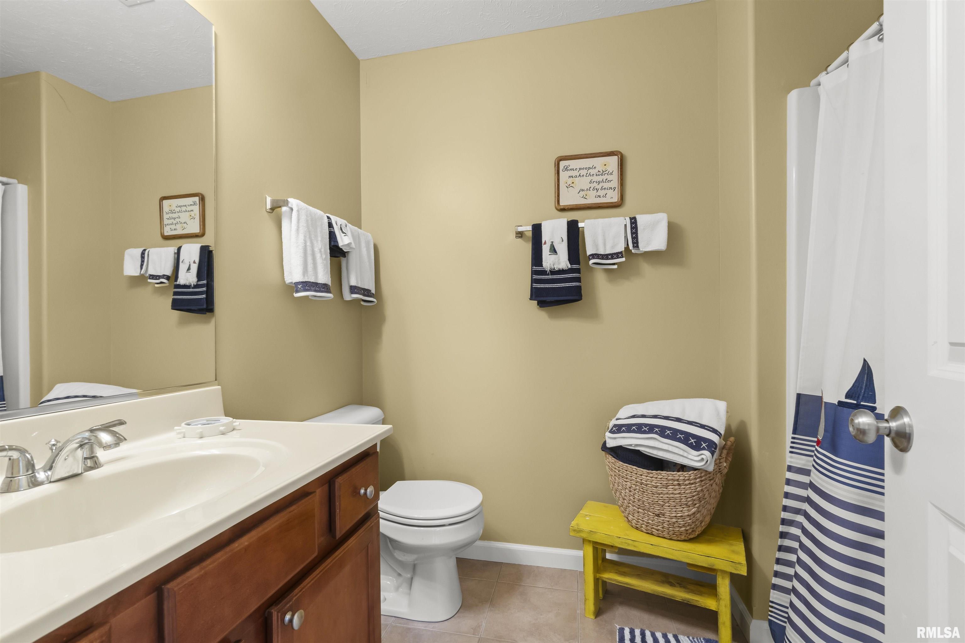 2203 W Kenfield Court, Peoria, Illinois image 27