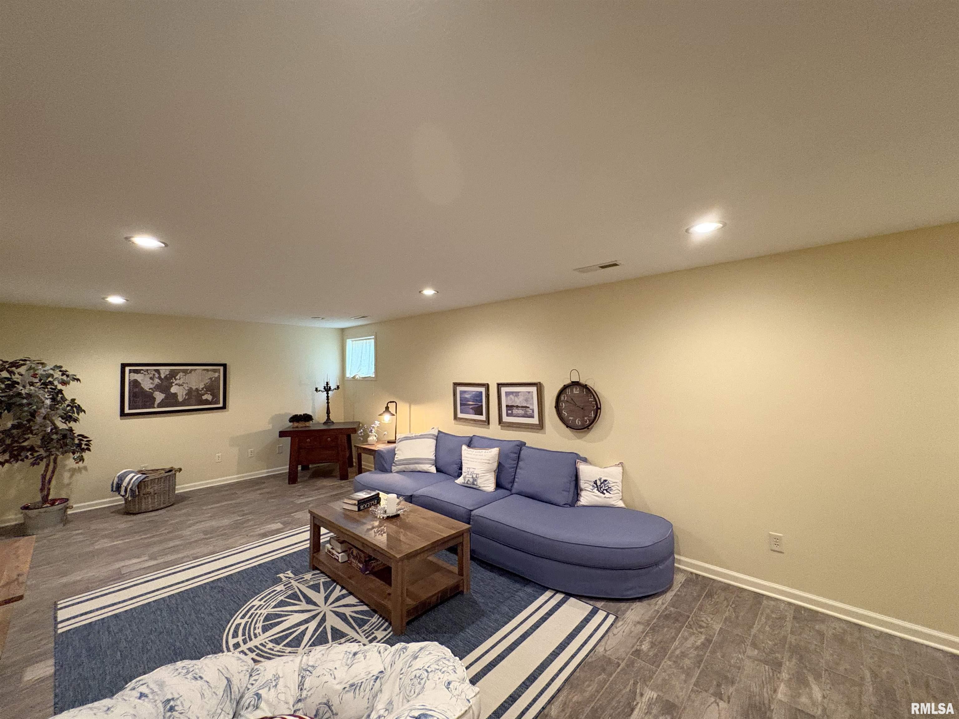 2203 W Kenfield Court, Peoria, Illinois image 29