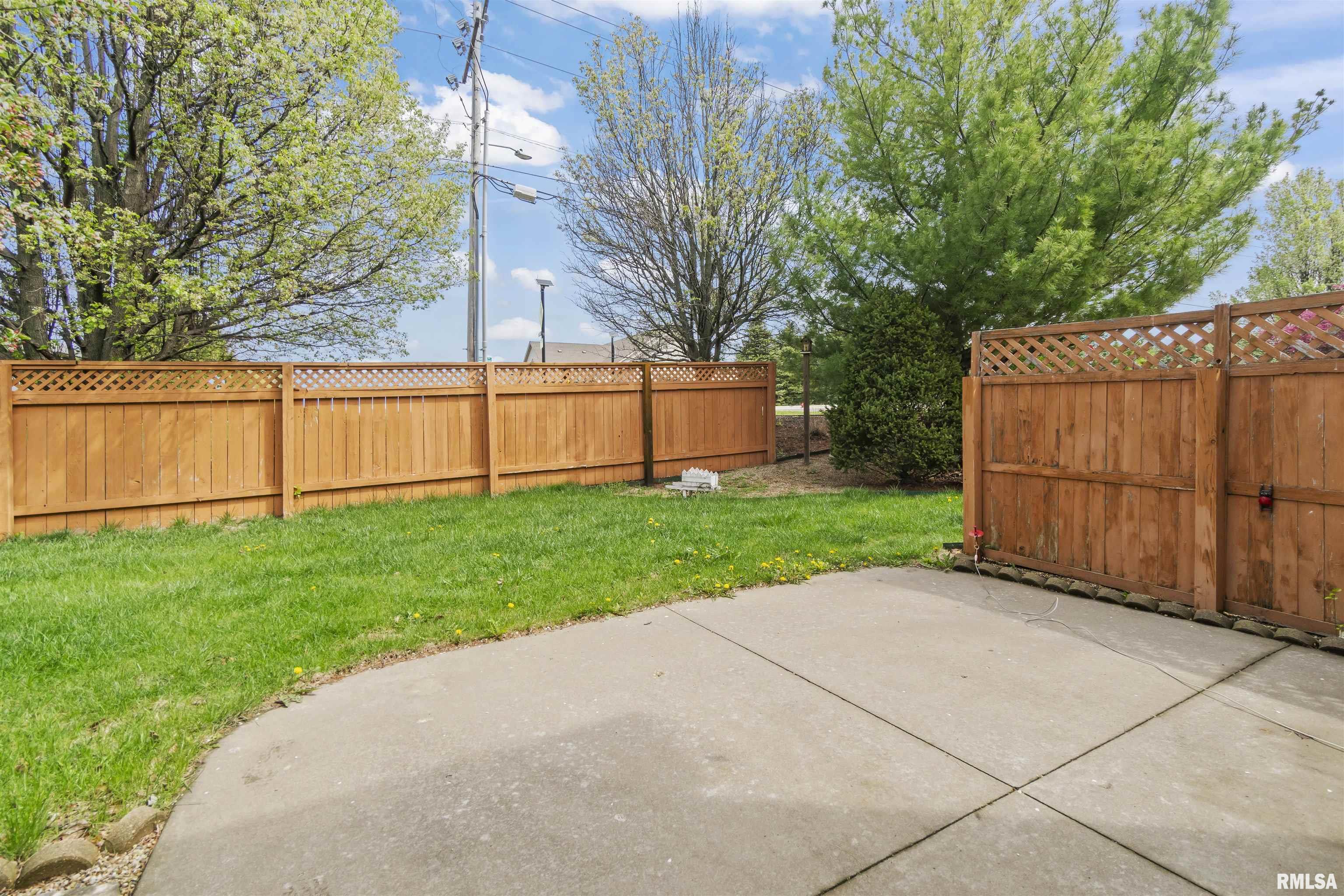 2203 W Kenfield Court, Peoria, Illinois image 37