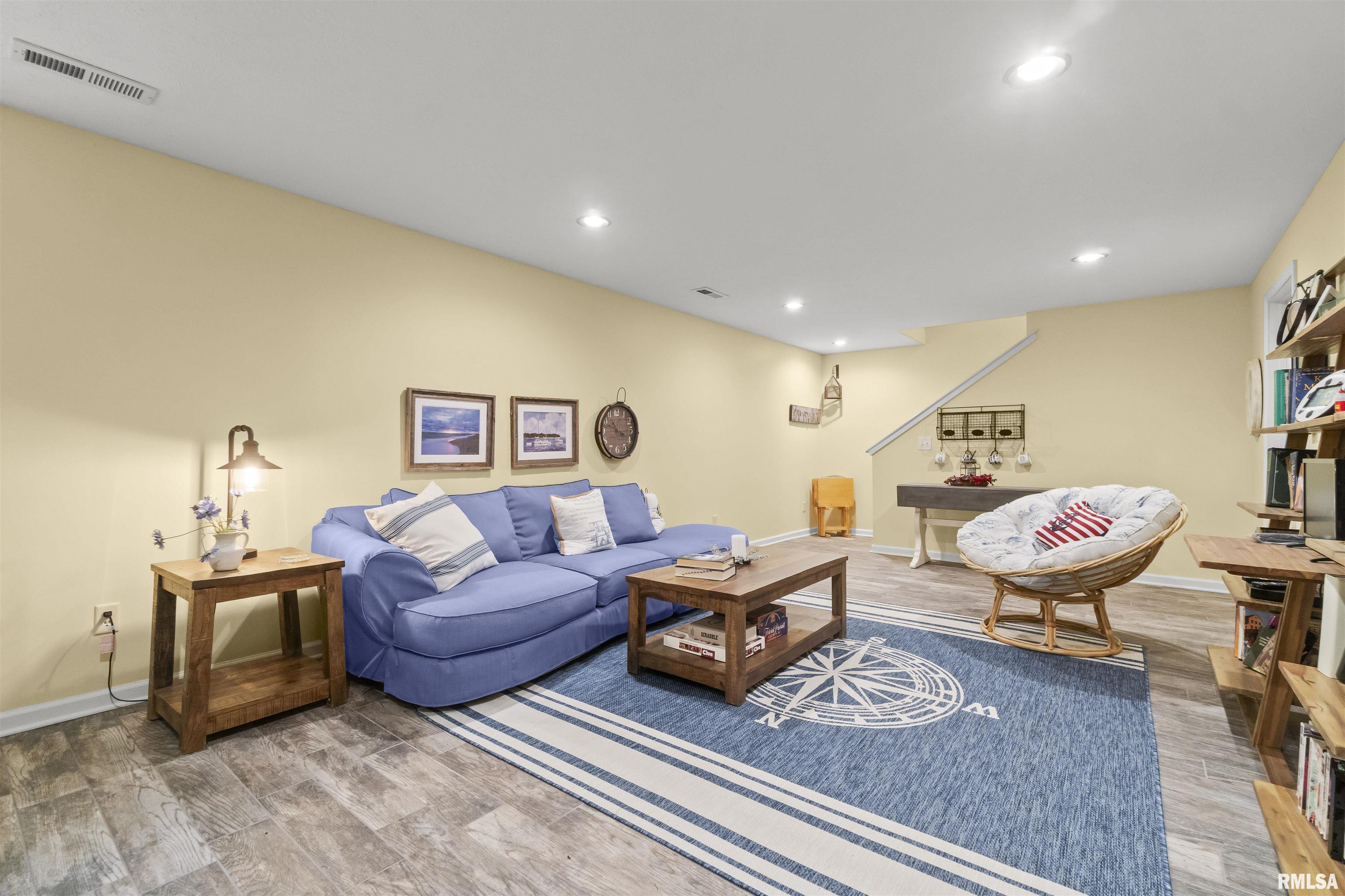 2203 W Kenfield Court, Peoria, Illinois image 30