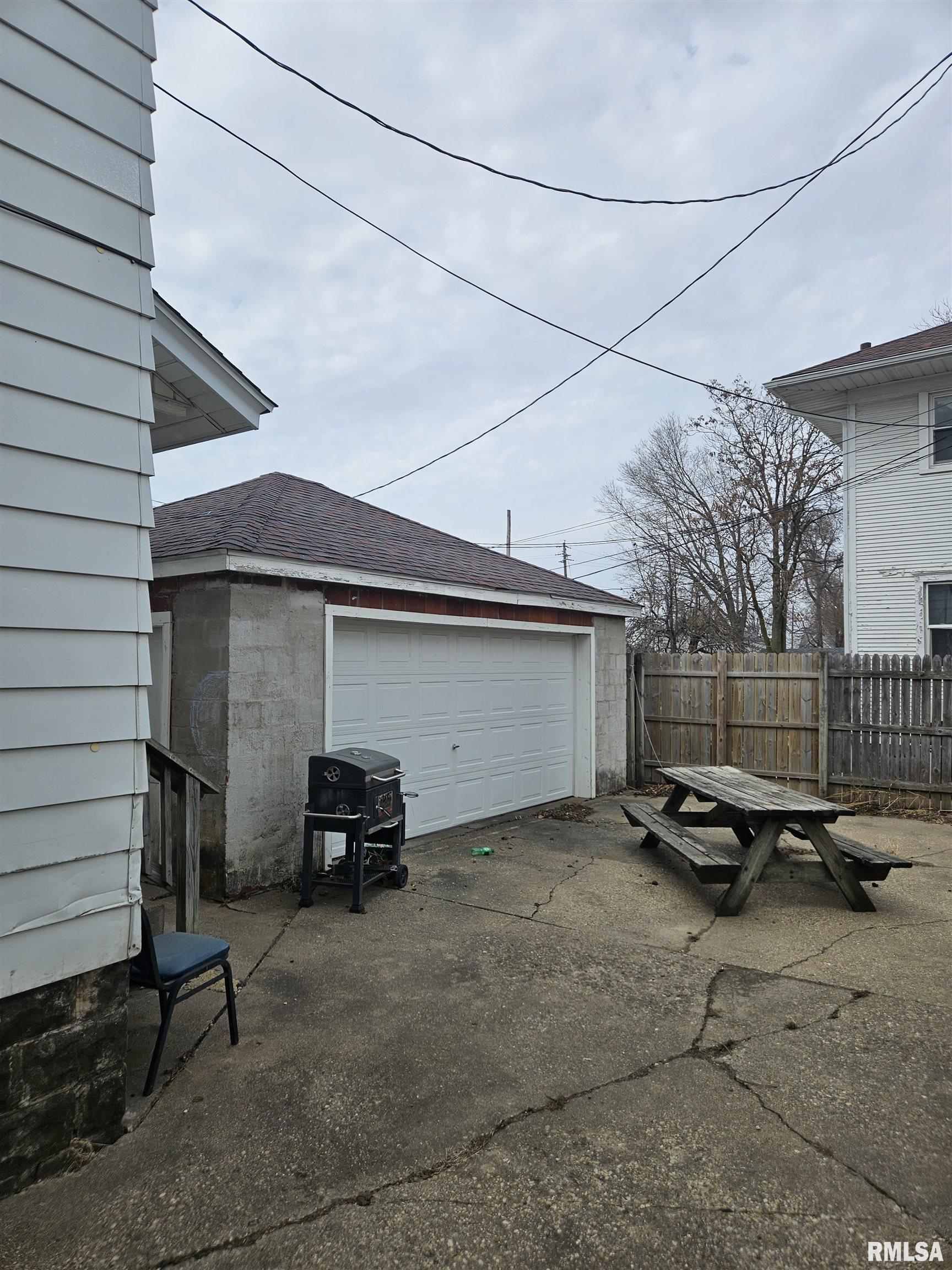 1125 18th Avenue, Rock Island, Illinois image 3